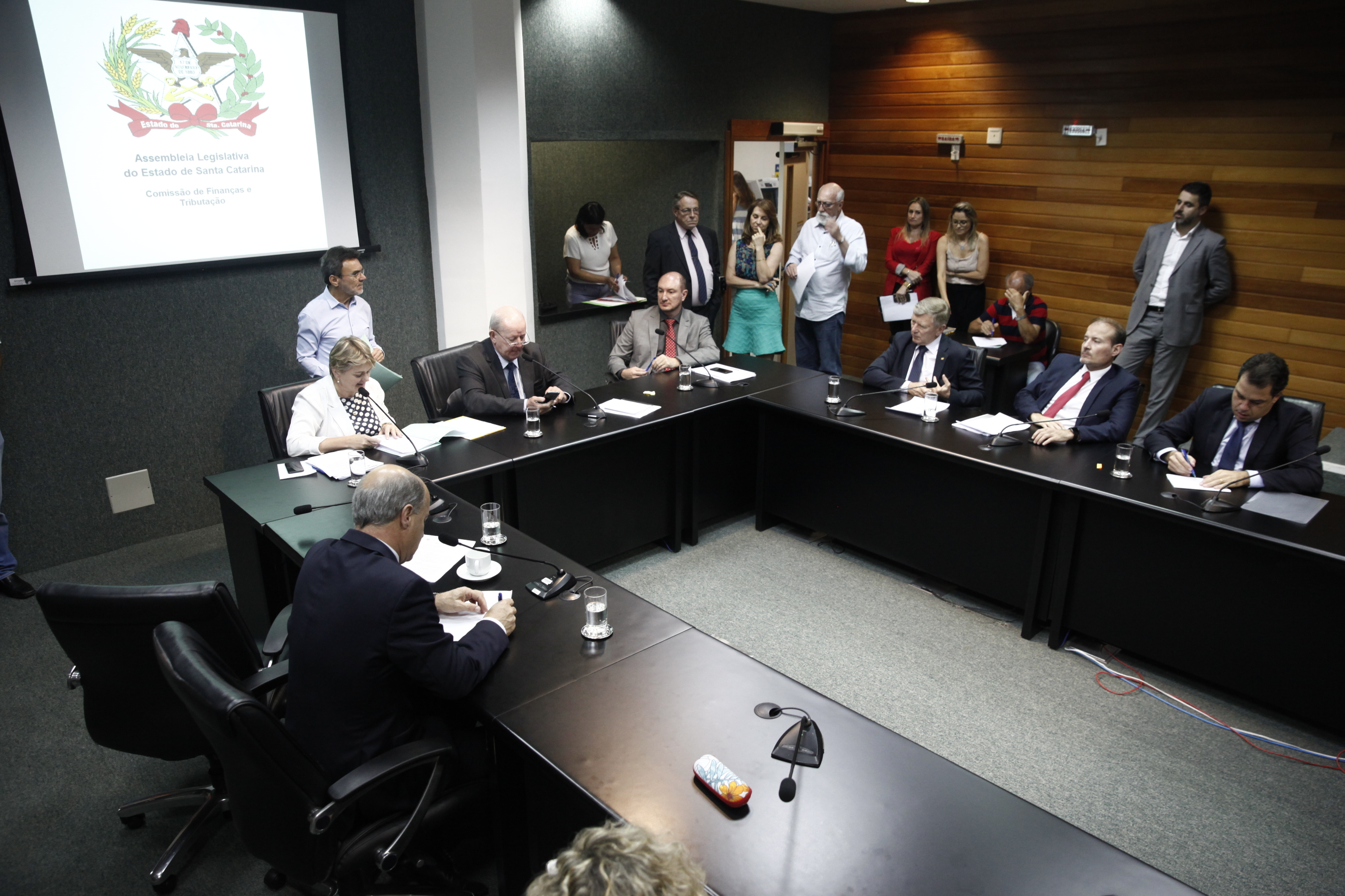 Comissão de Finanças - reunião extraordinária.