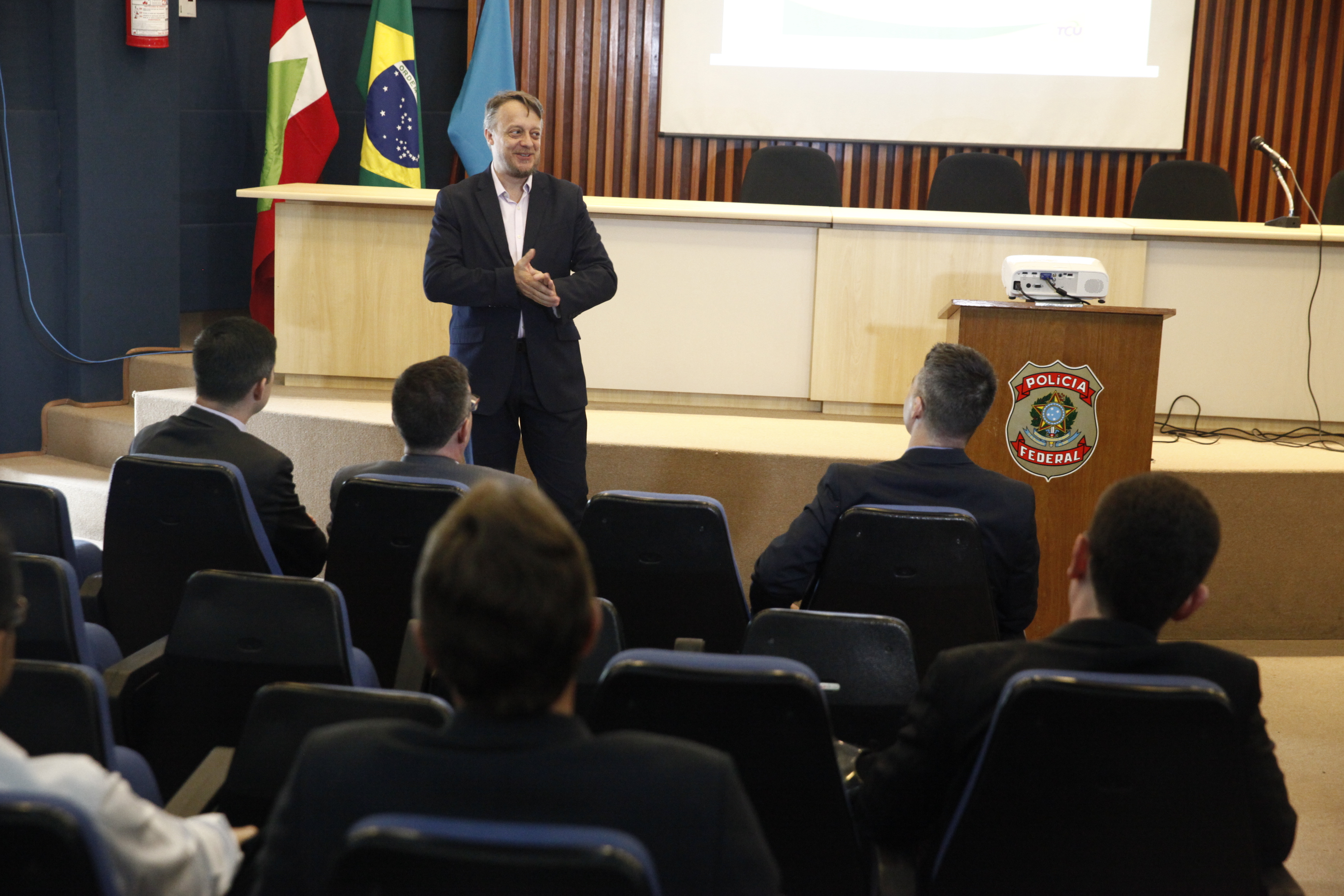 Dia Internacional de Combate à Corrupção.