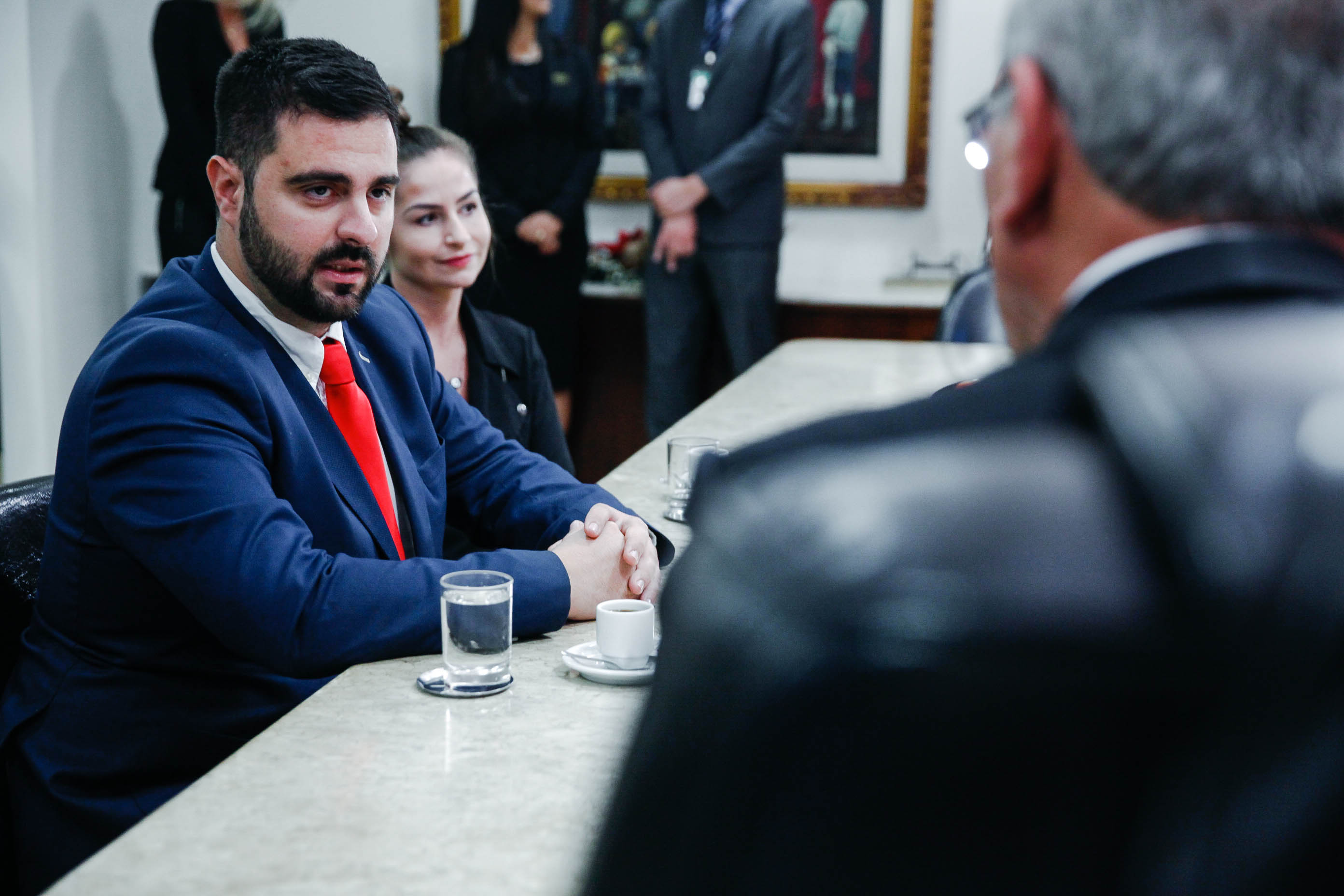 Vice-governador da Província do Sul do Mar Egeu, na Grécia, visita a presidência da ALESC