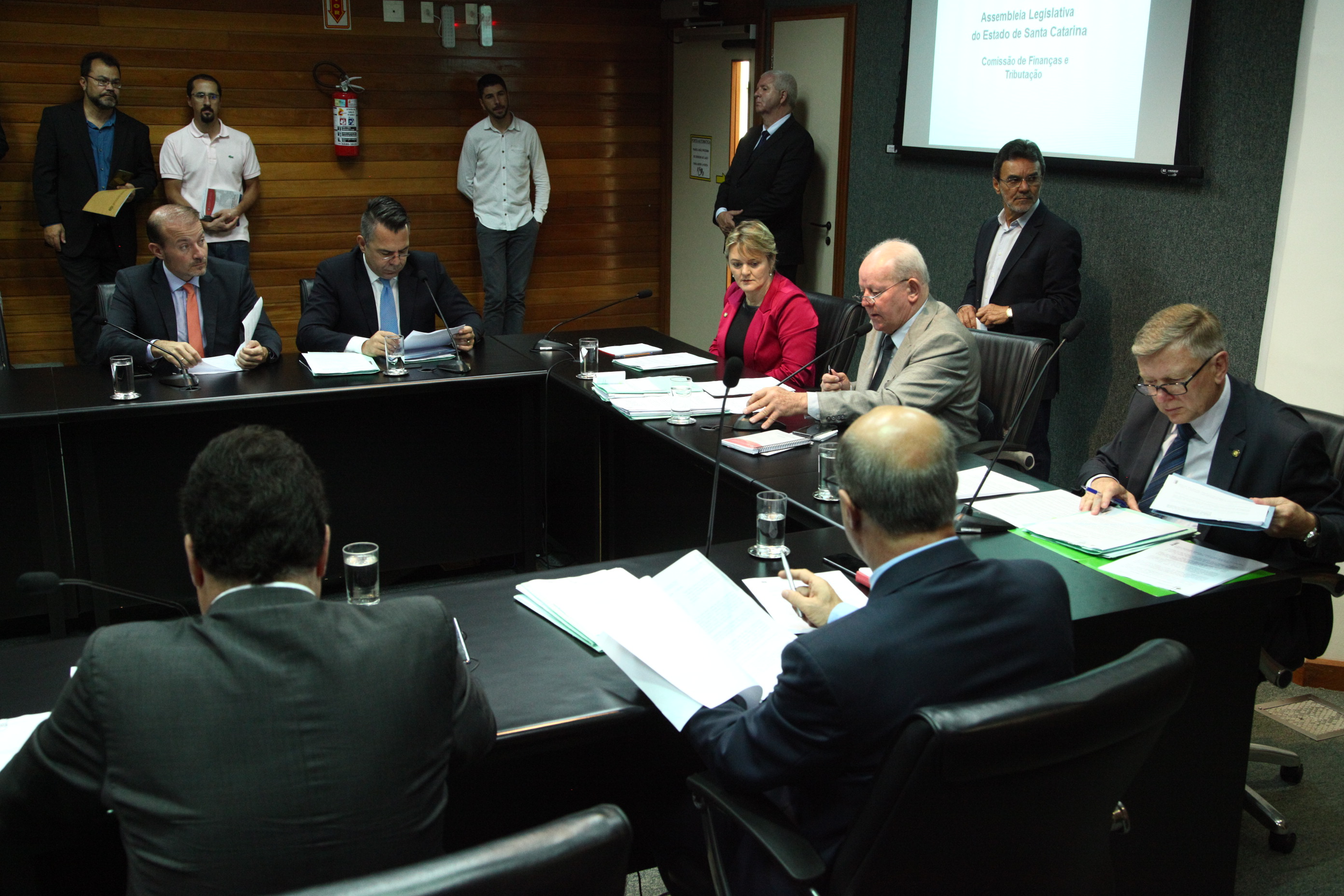 Comissão de Constituição e Justiça