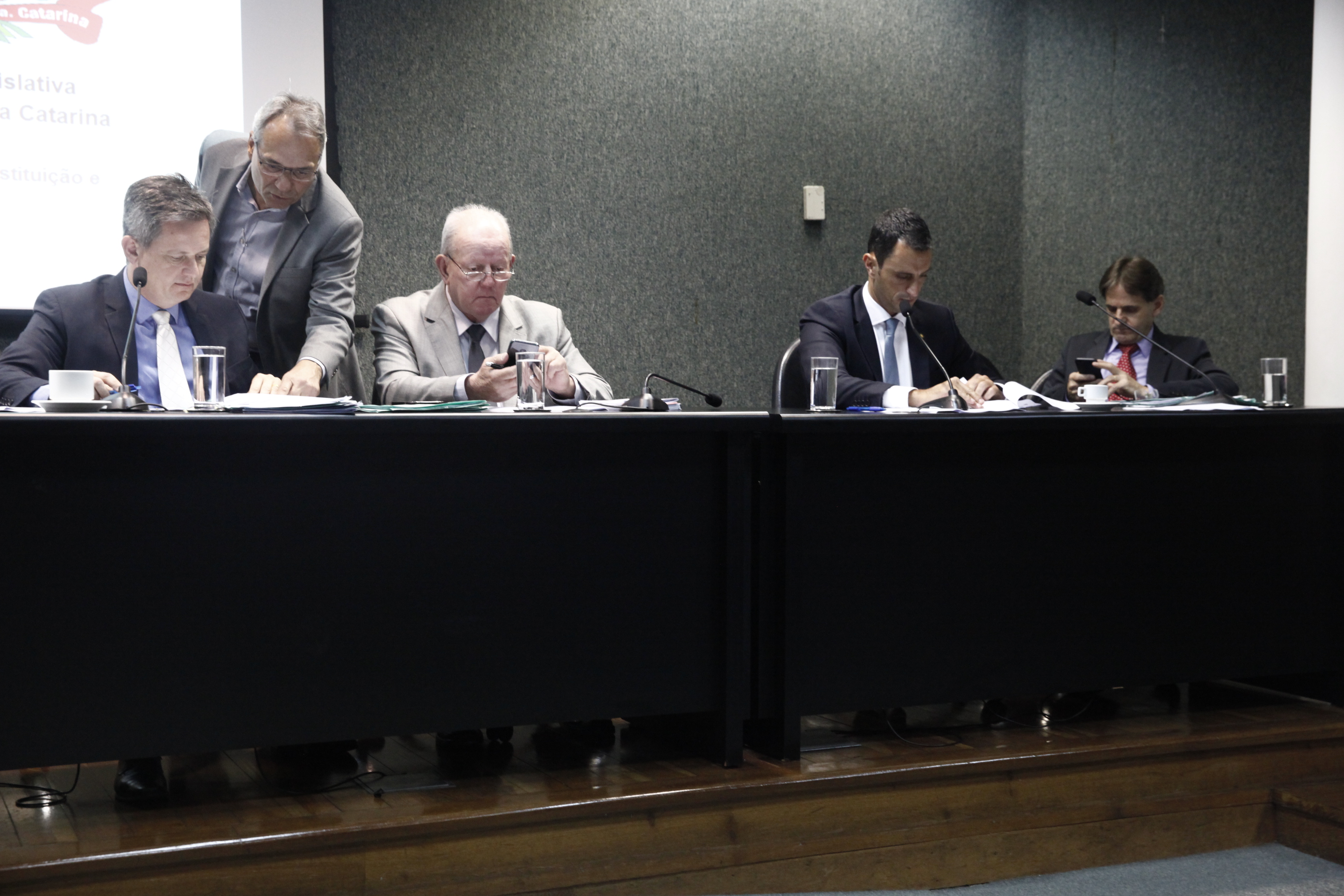 Comissão de Constituição e Justiça