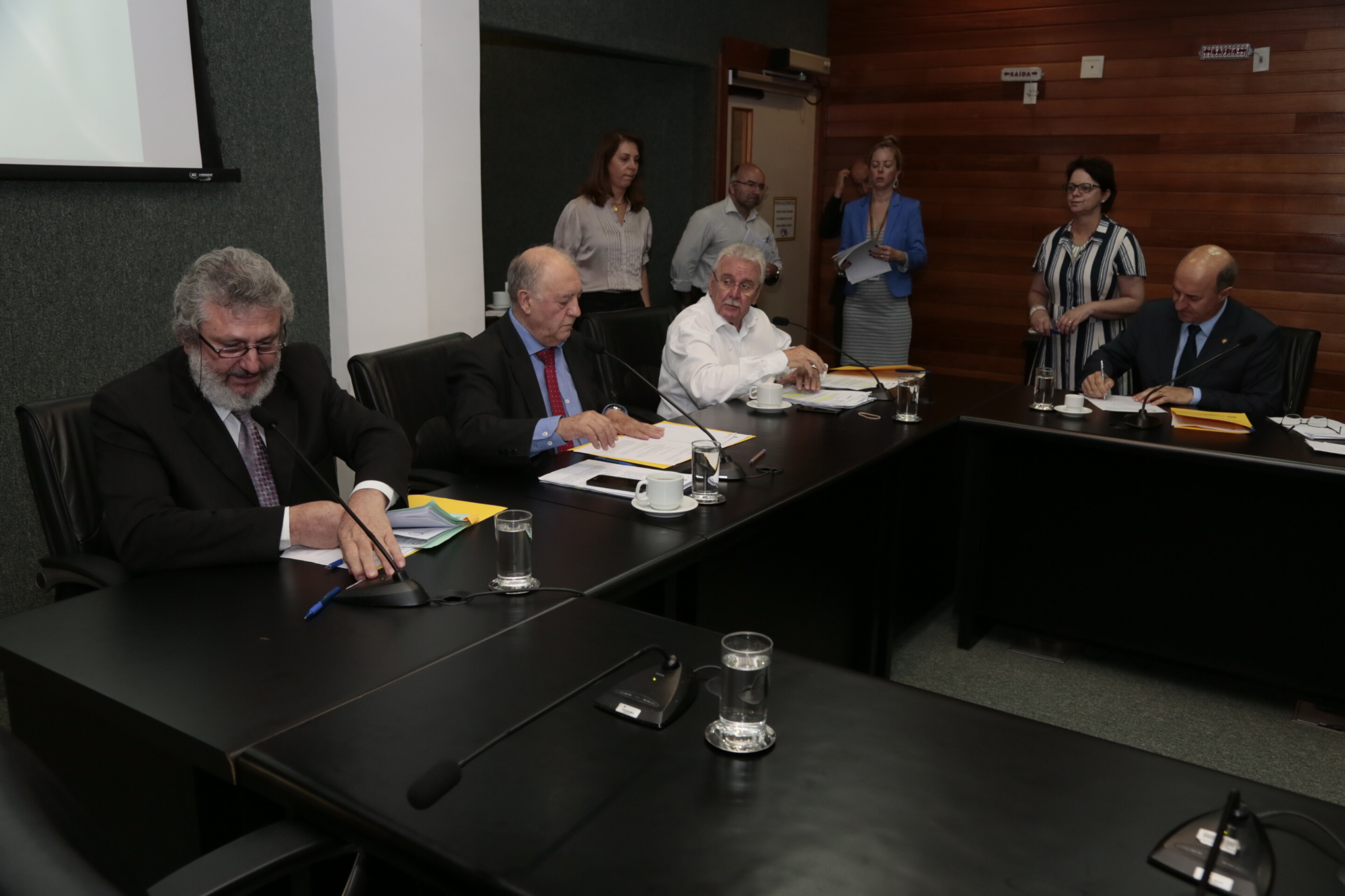 Comissão aprova quatro projetos na última reunião do ano