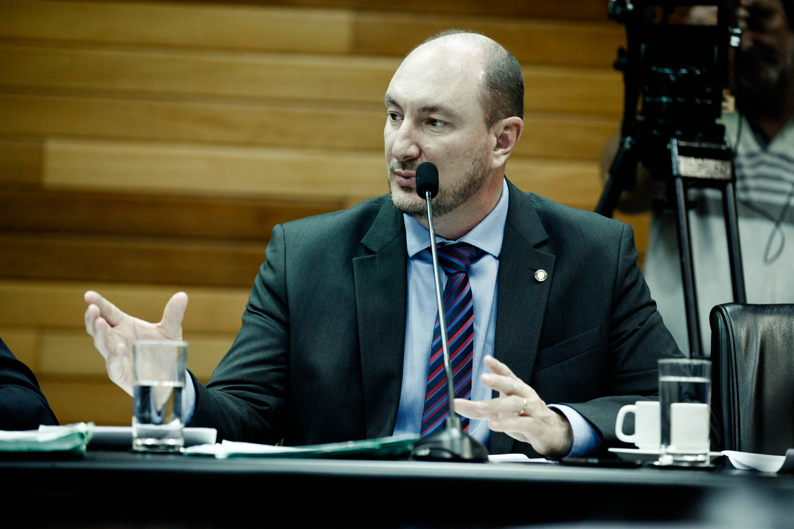 Comissão de Constituição e Justiça