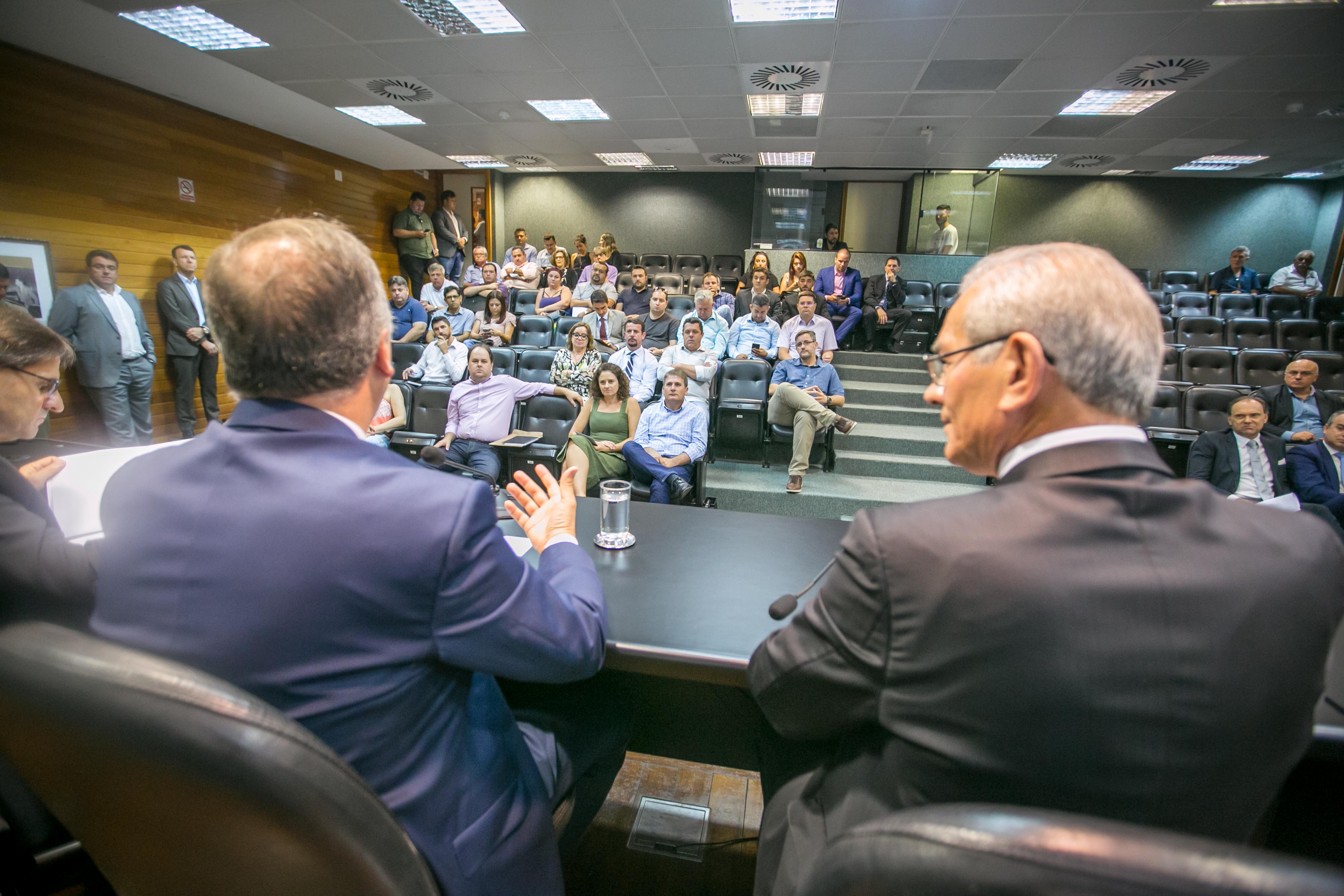 Reunião Administrativa com os Novos Deputados