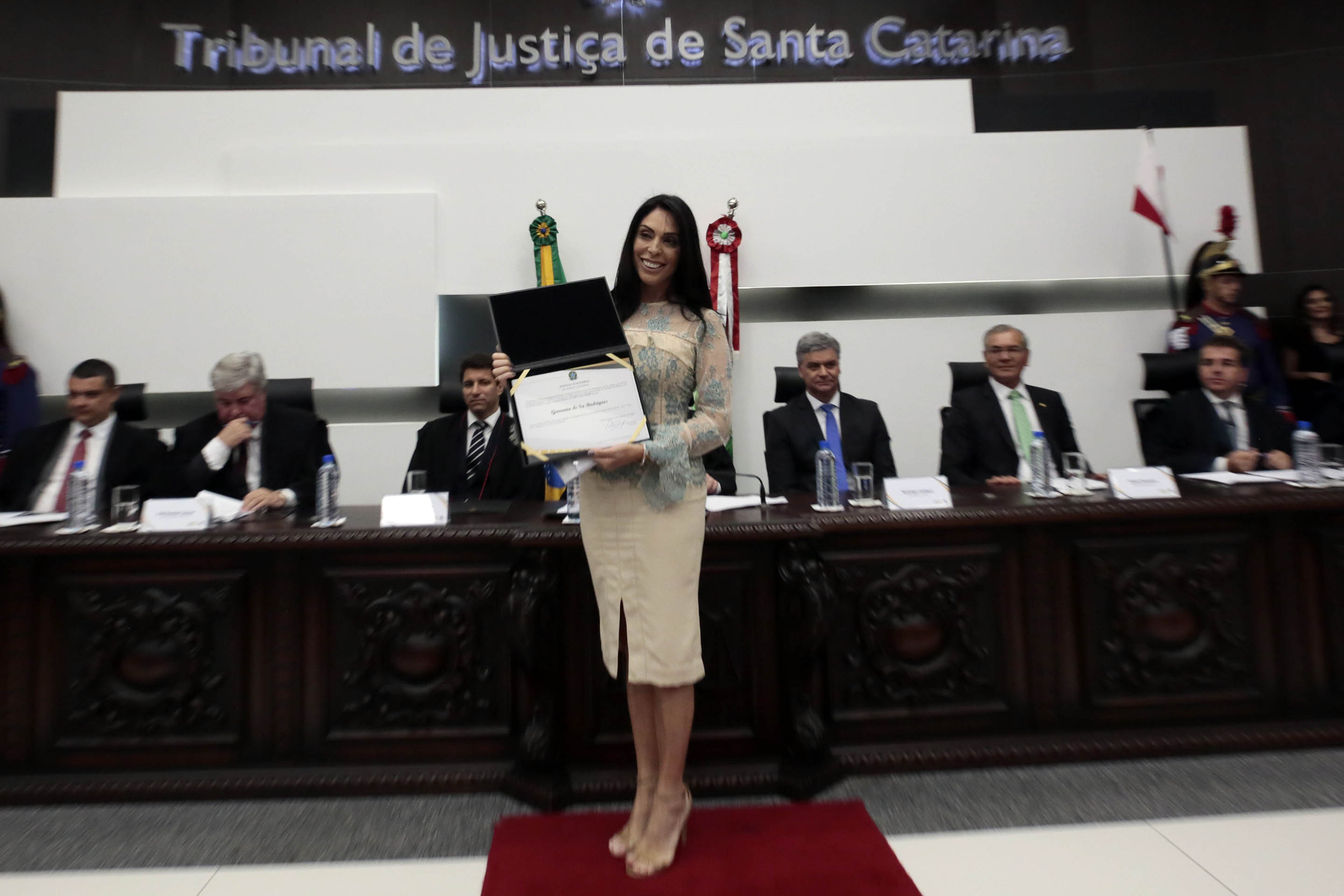 Diplomação dos deputados federais, senadores, vice-governadora e governador