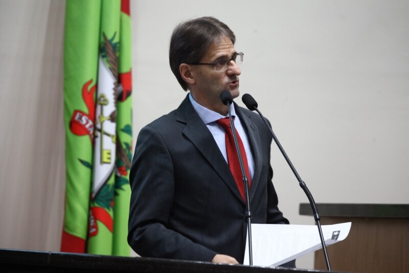 Deputado Neodi Saretta