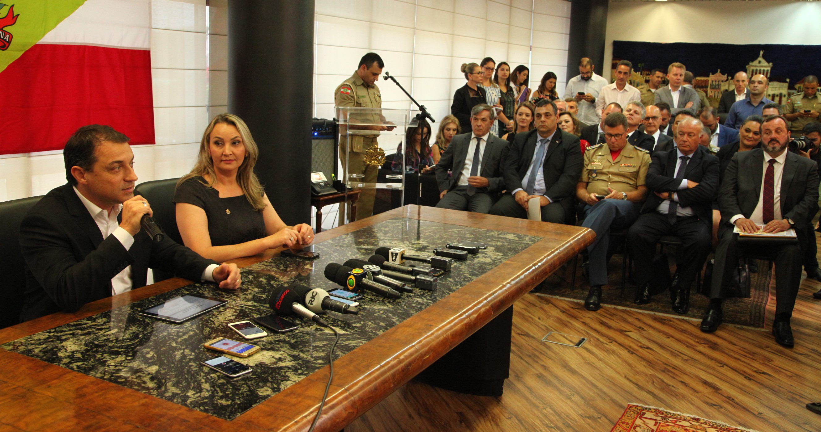 Coletiva Governador