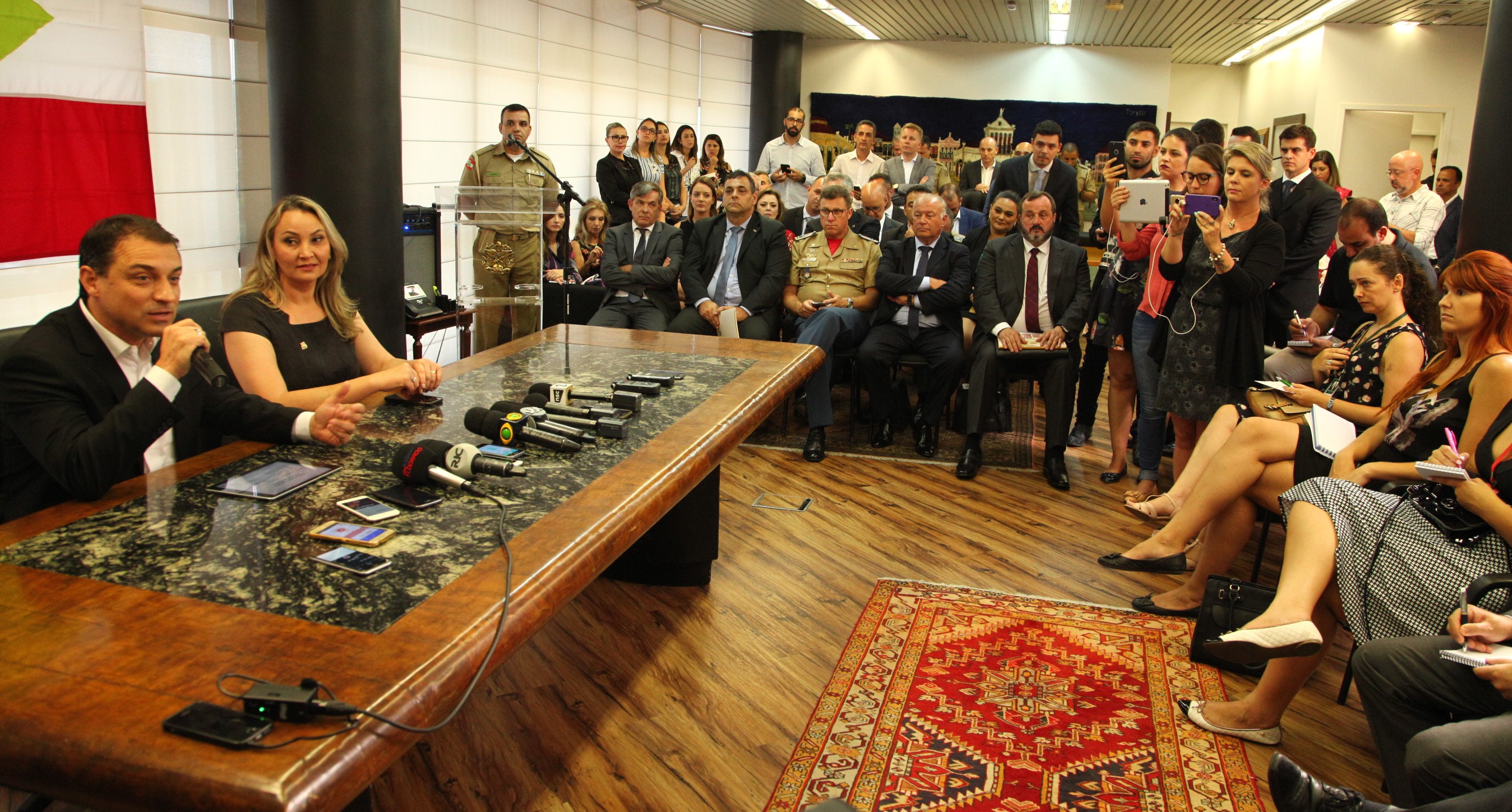 Coletiva Governador