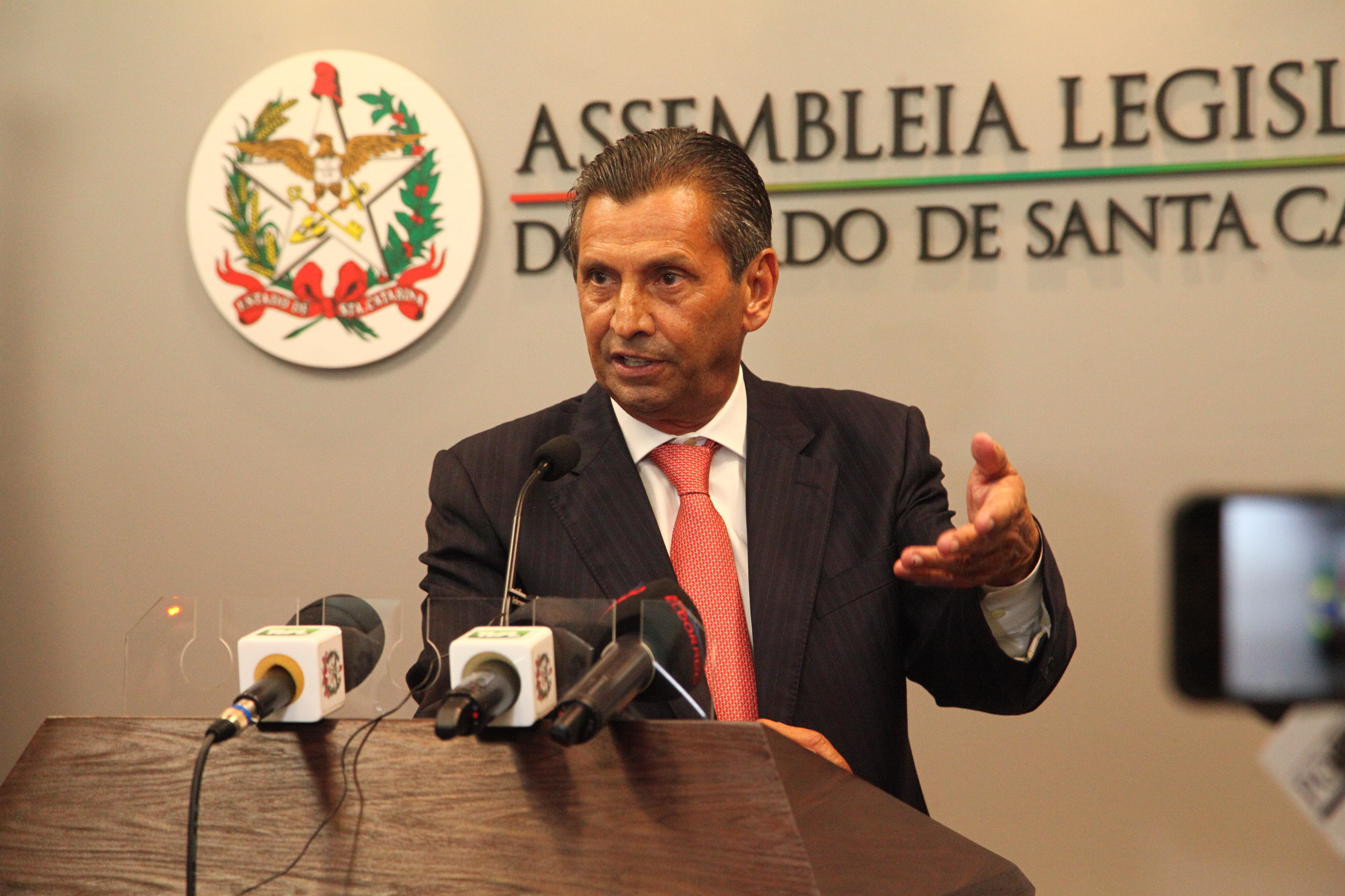 Coletiva de Imprensa