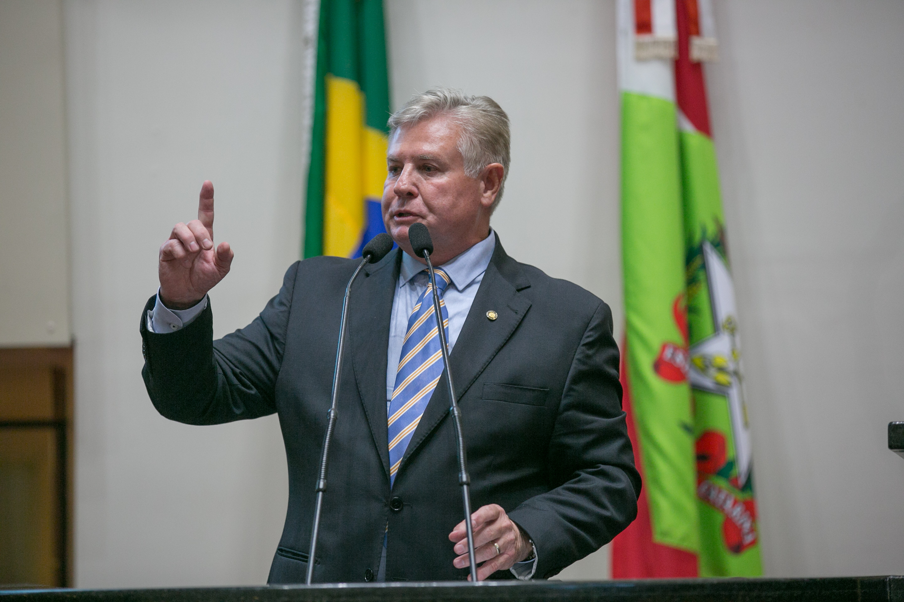 SESSÃO ESPECIAL - Secretário da Fazenda Paulo Eli Responde Convocação da Alesc.