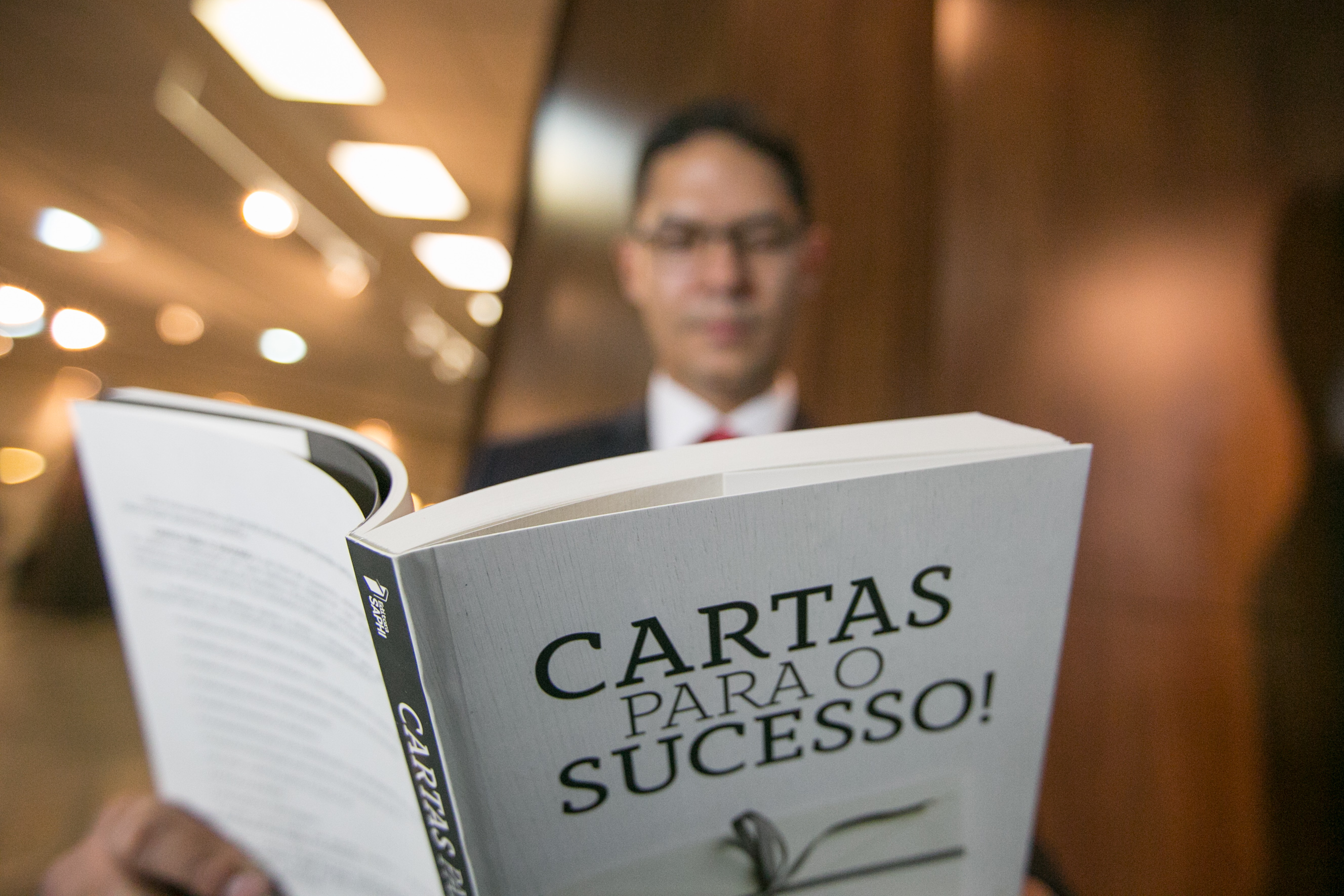 Lançamento do Livro Cartas para o Sucesso