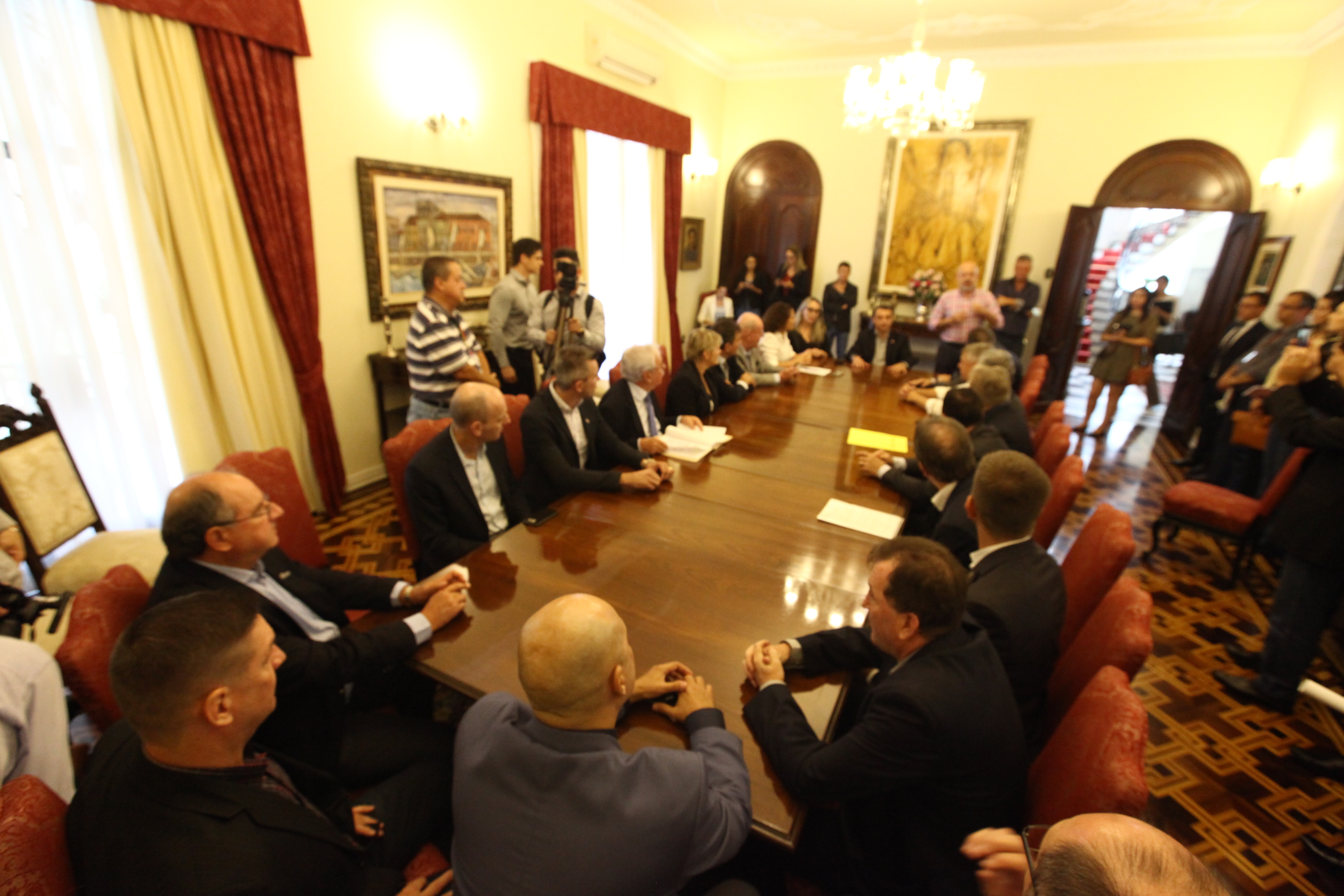 Reunião da Bancada do Oeste Com Governador