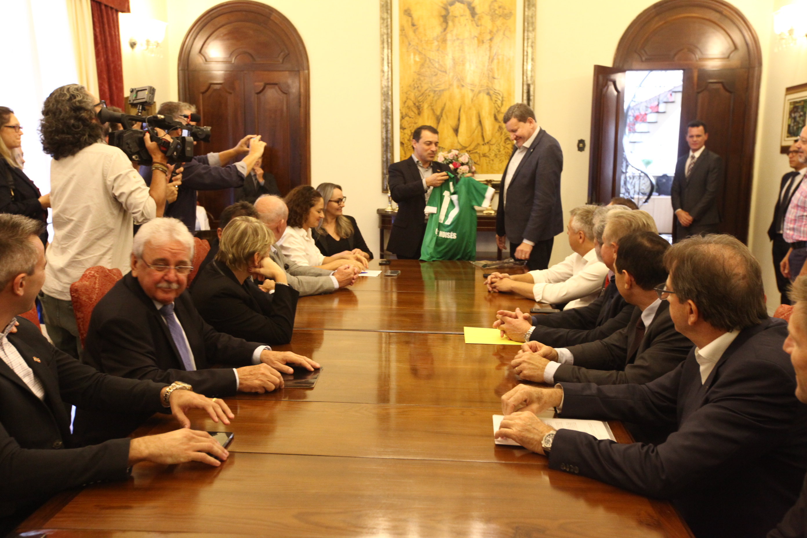 Reunião da Bancada do Oeste Com Governador
