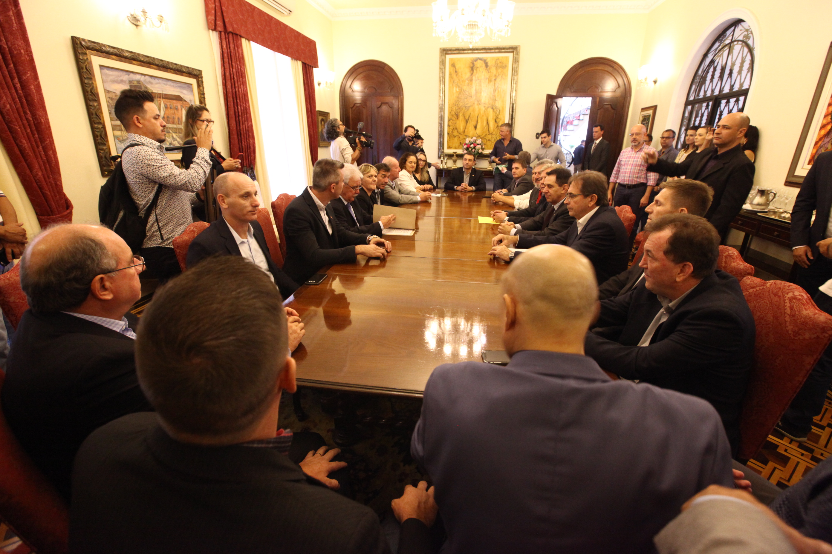 Reunião da Bancada do Oeste Com Governador