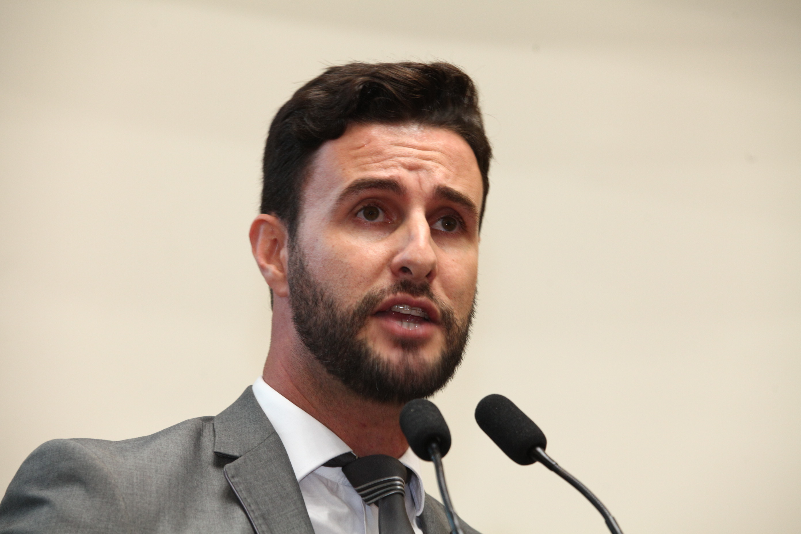 Sessão Ordinária em 27/02/2019 - Deputado Felipe Estevão (PSL)