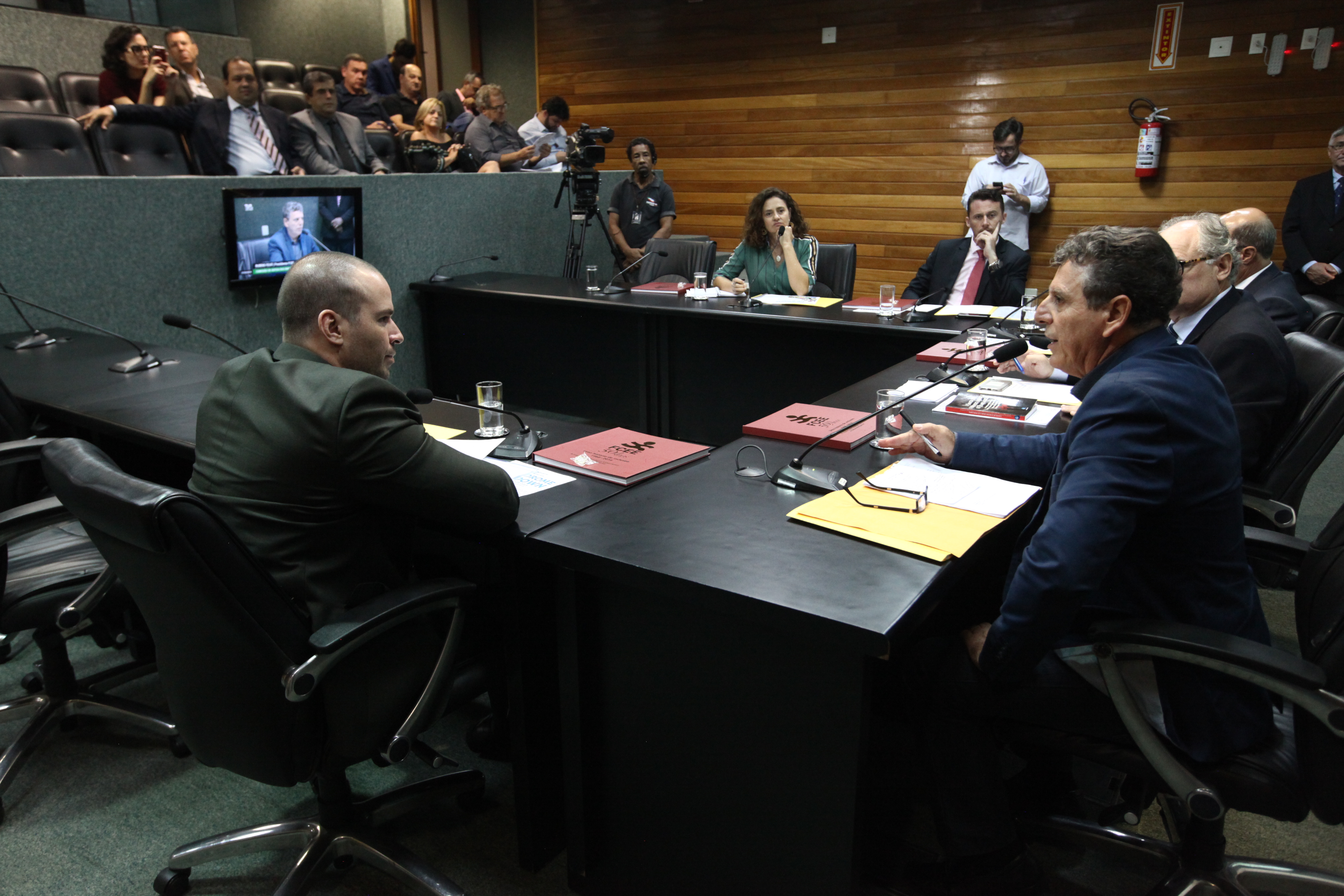 REUNIÃO - Comissão de Defesa dos Direitos da Pessoa Com Deficiência.