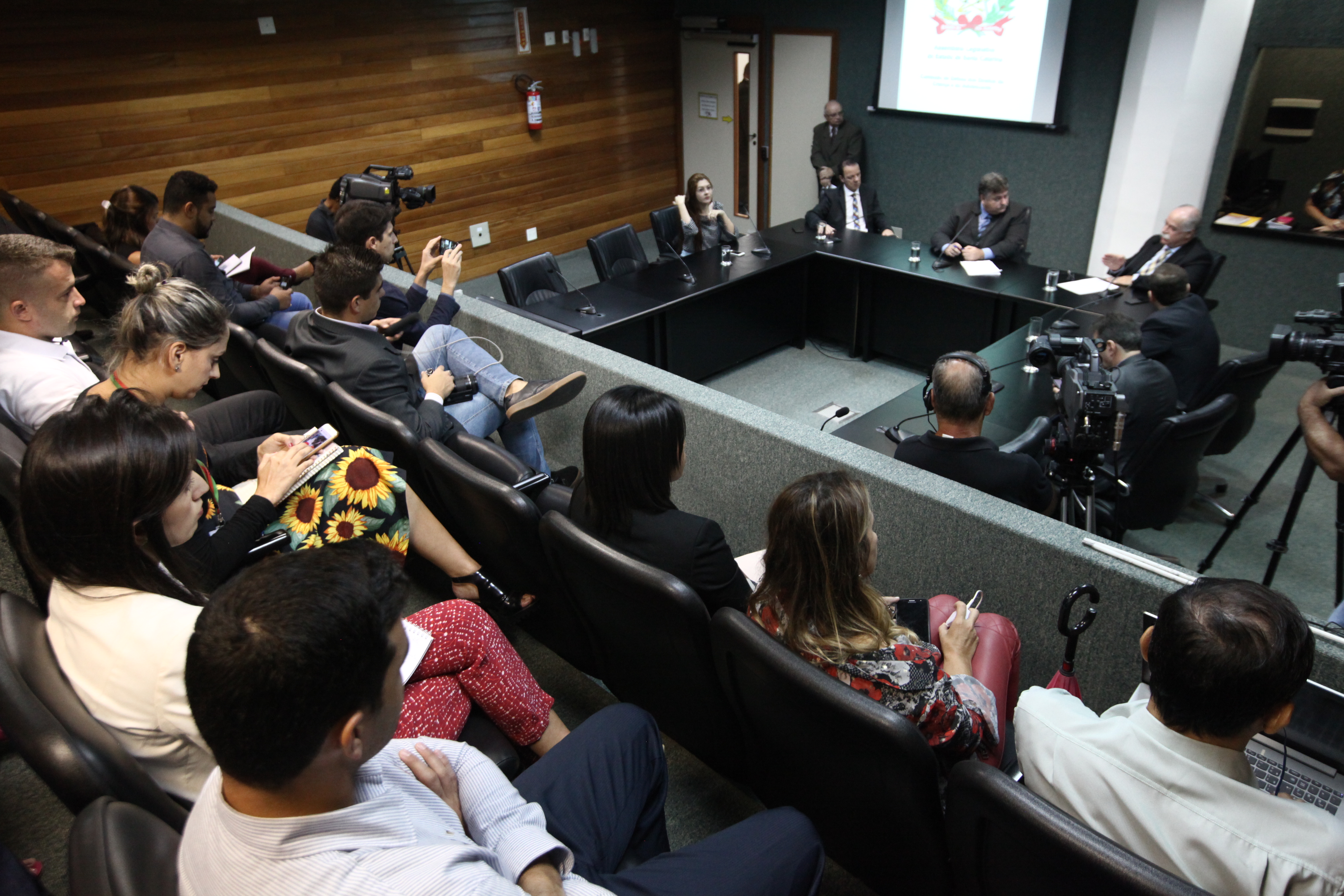 INSTALAÇÃO DAS COMISSÕES - Comissão de Defesa dos Direitos da Criança e do Adolescente.