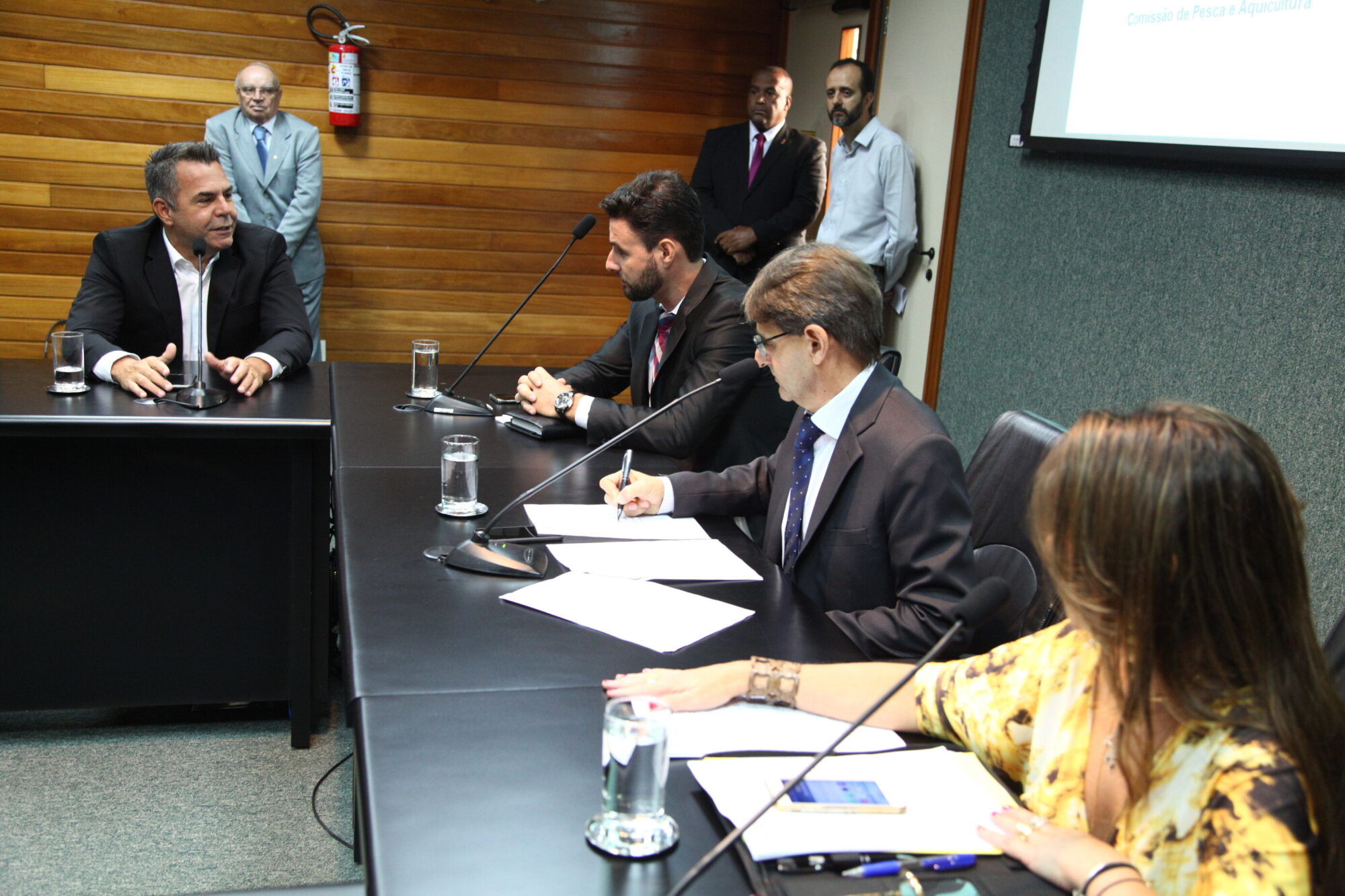 Deputado Luiz Fernando Vampiro na Comissão de Pesca e Aquicultura