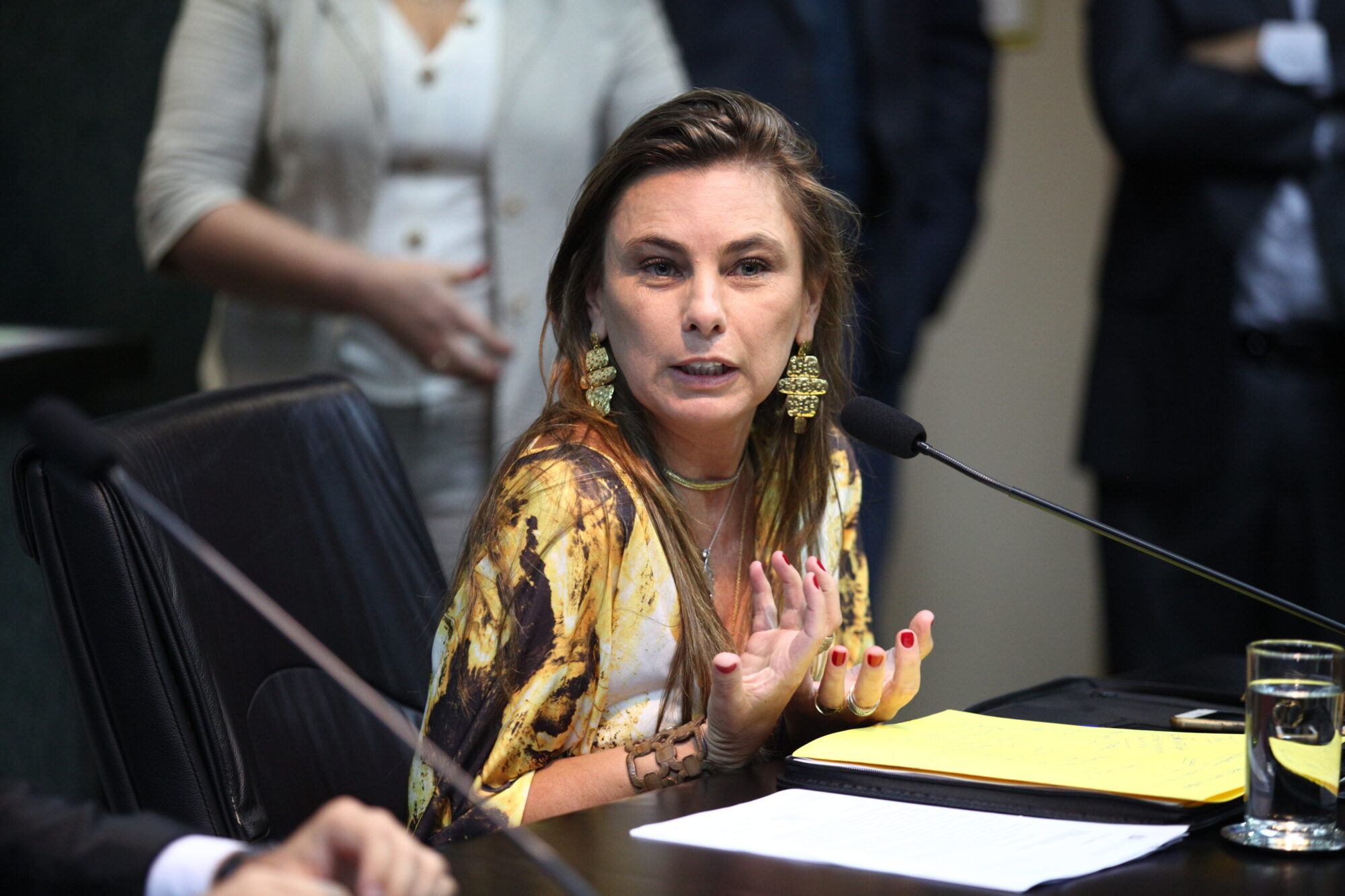 Vice-presidente da Comissão de Pesca, Paulinha alerta para atraso no seguro defeso