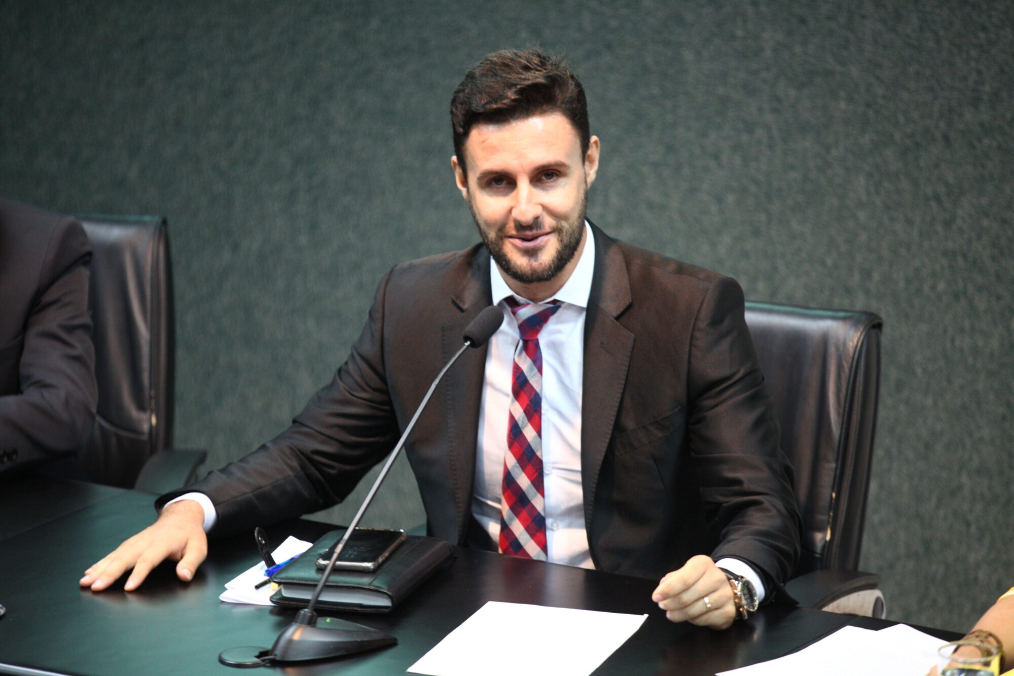 Deputado Felipe Estevão na instalação da Comissão de Pesca e Aquicultura