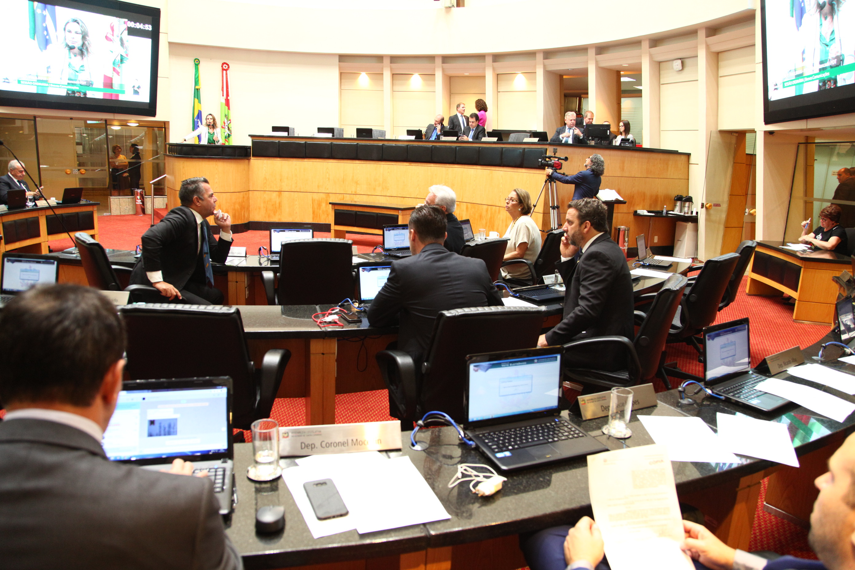 Sessão Plenária em 07/03/2019