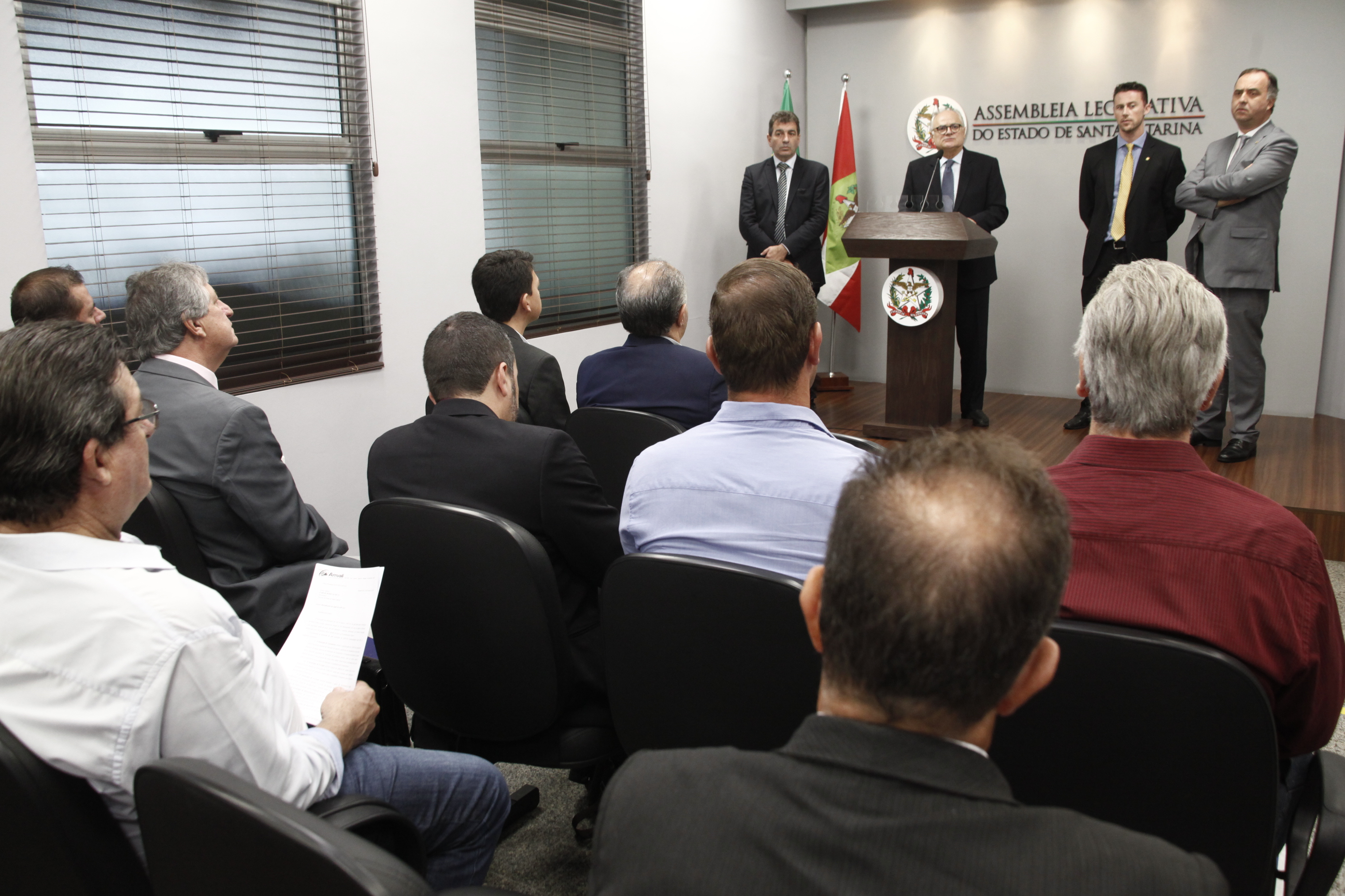 Frente Parlamentar Norte/Nordeste é lançada na Sala da Imprensa da Alesc.