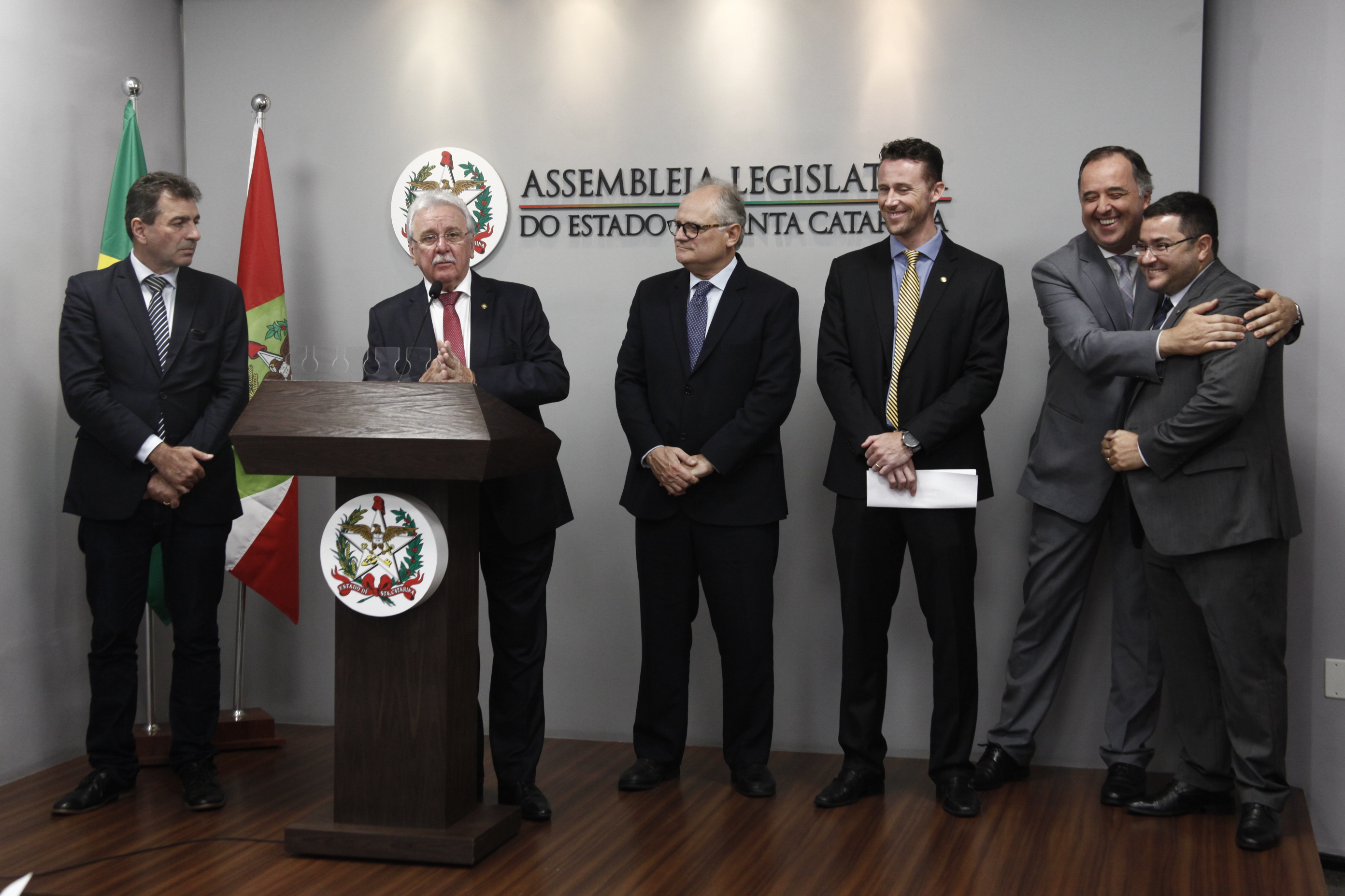 Frente Parlamentar Norte/Nordeste é lançada na Sala da Imprensa da Alesc.