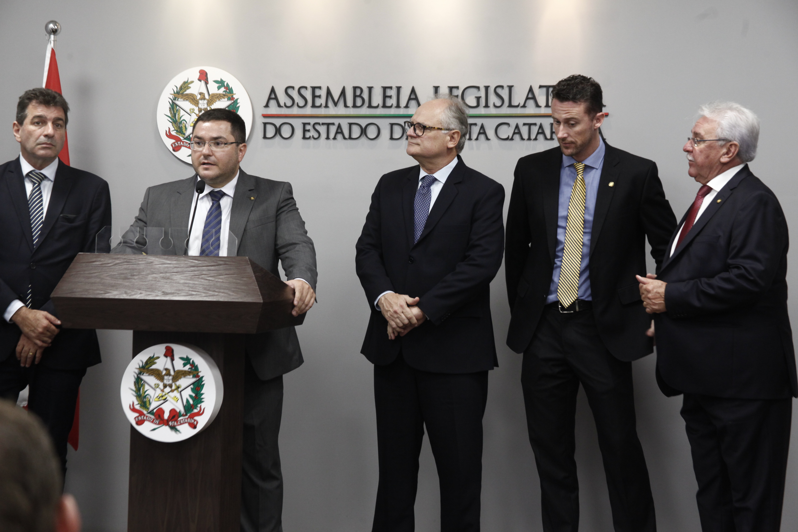 Frente Parlamentar Norte/Nordeste é lançada na Sala da Imprensa da Alesc.