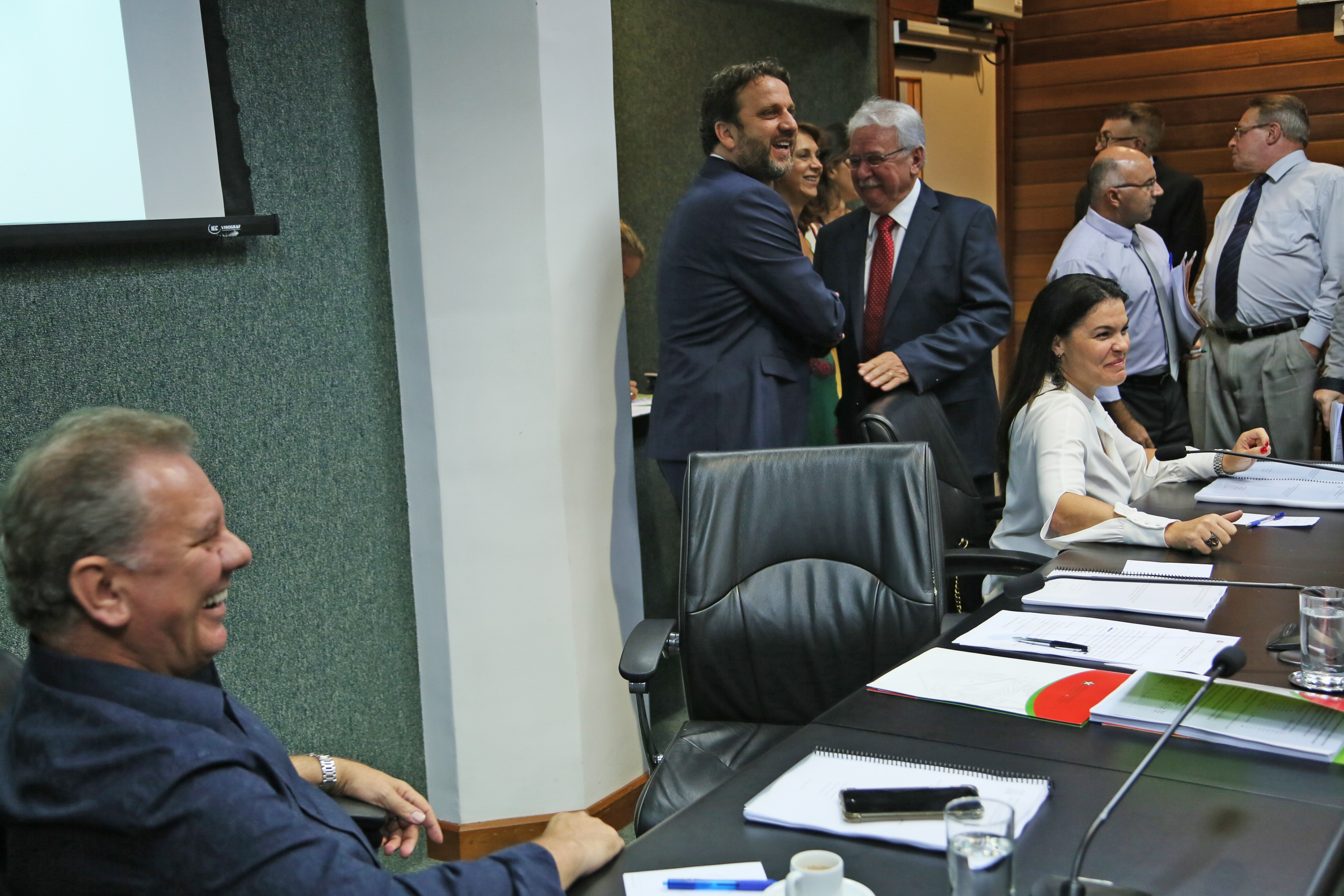 Comissão de Assuntos Municipais.