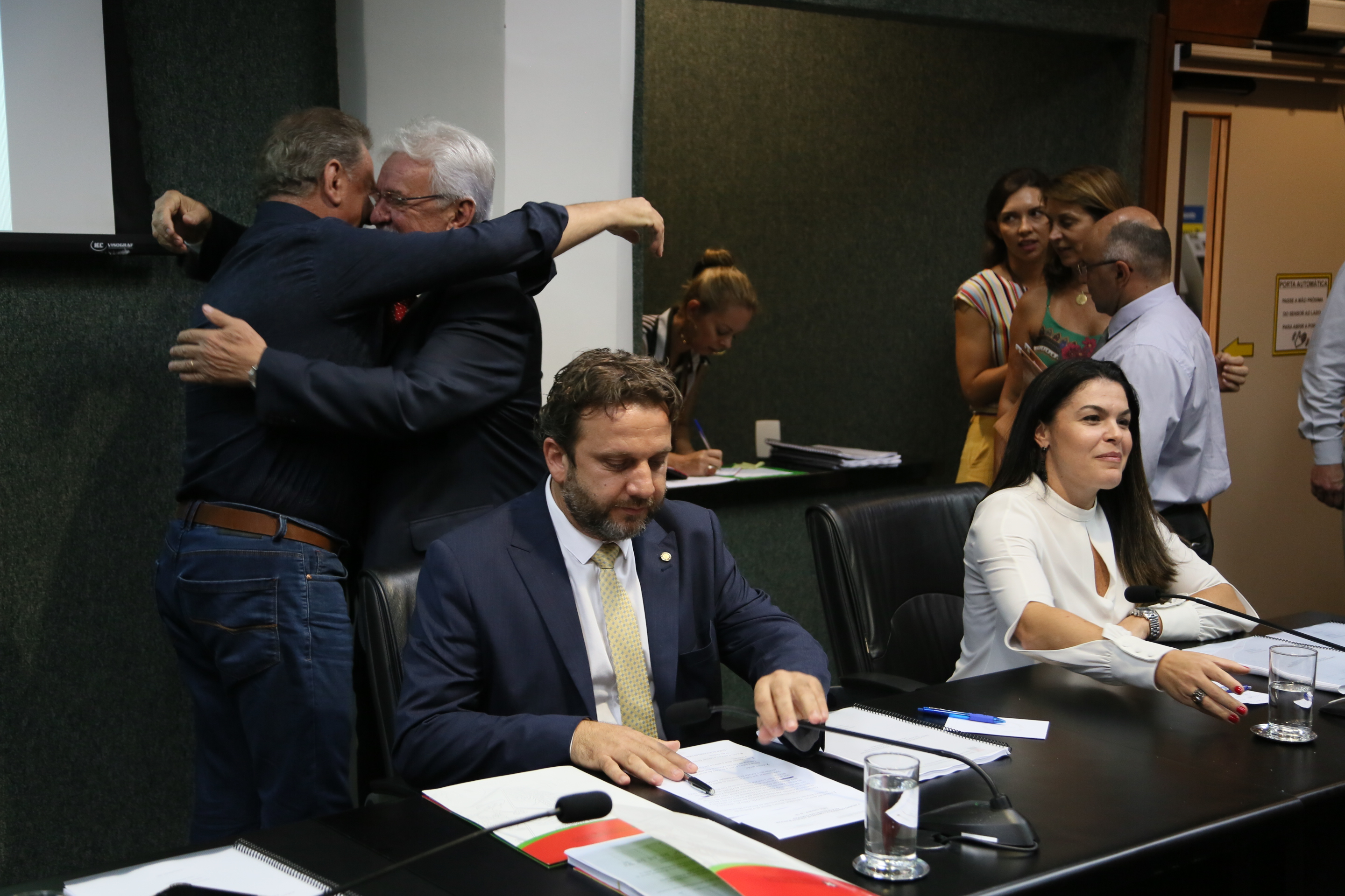 Comissão de Assuntos Municipais.