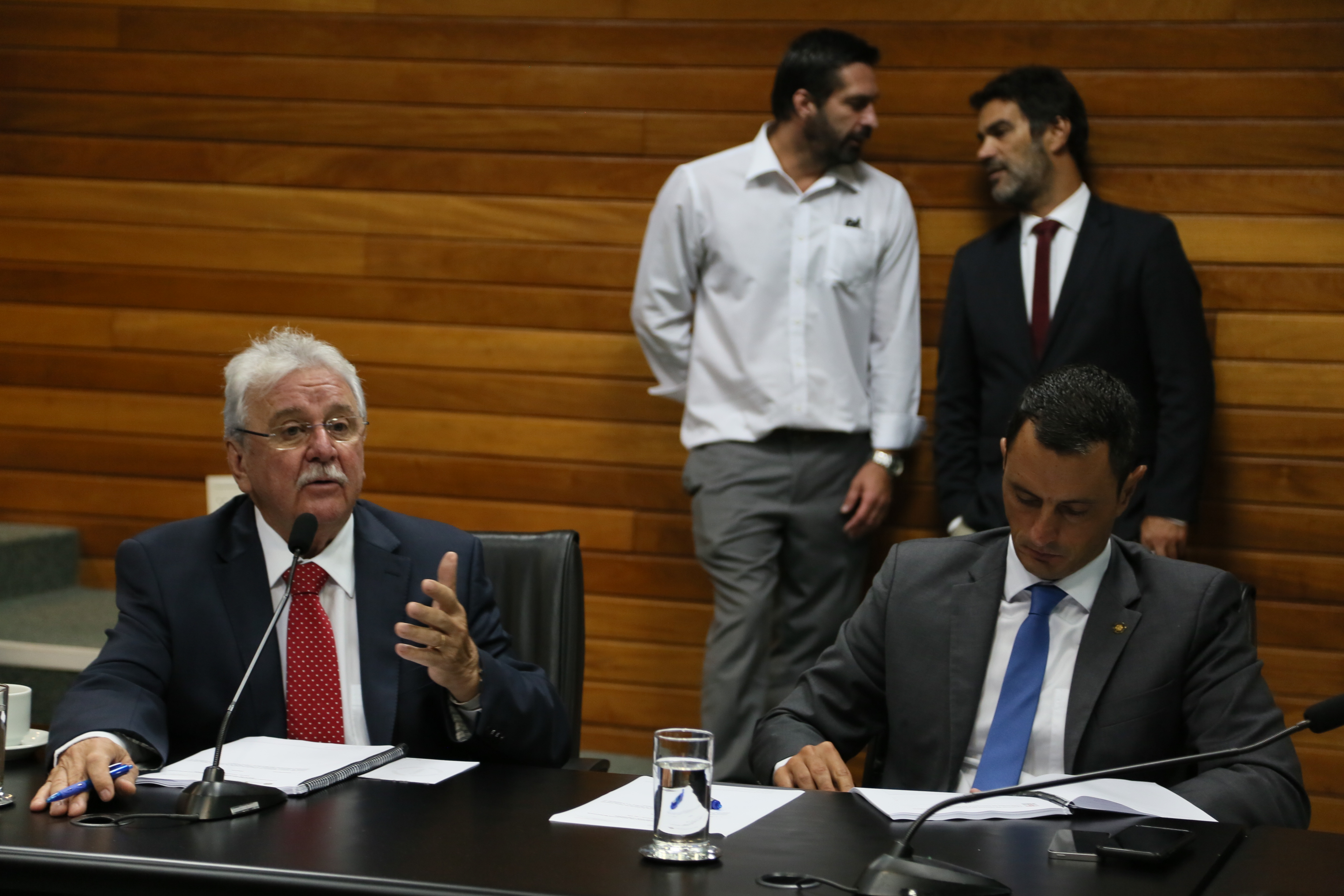 Comissão de Assuntos Municipais.