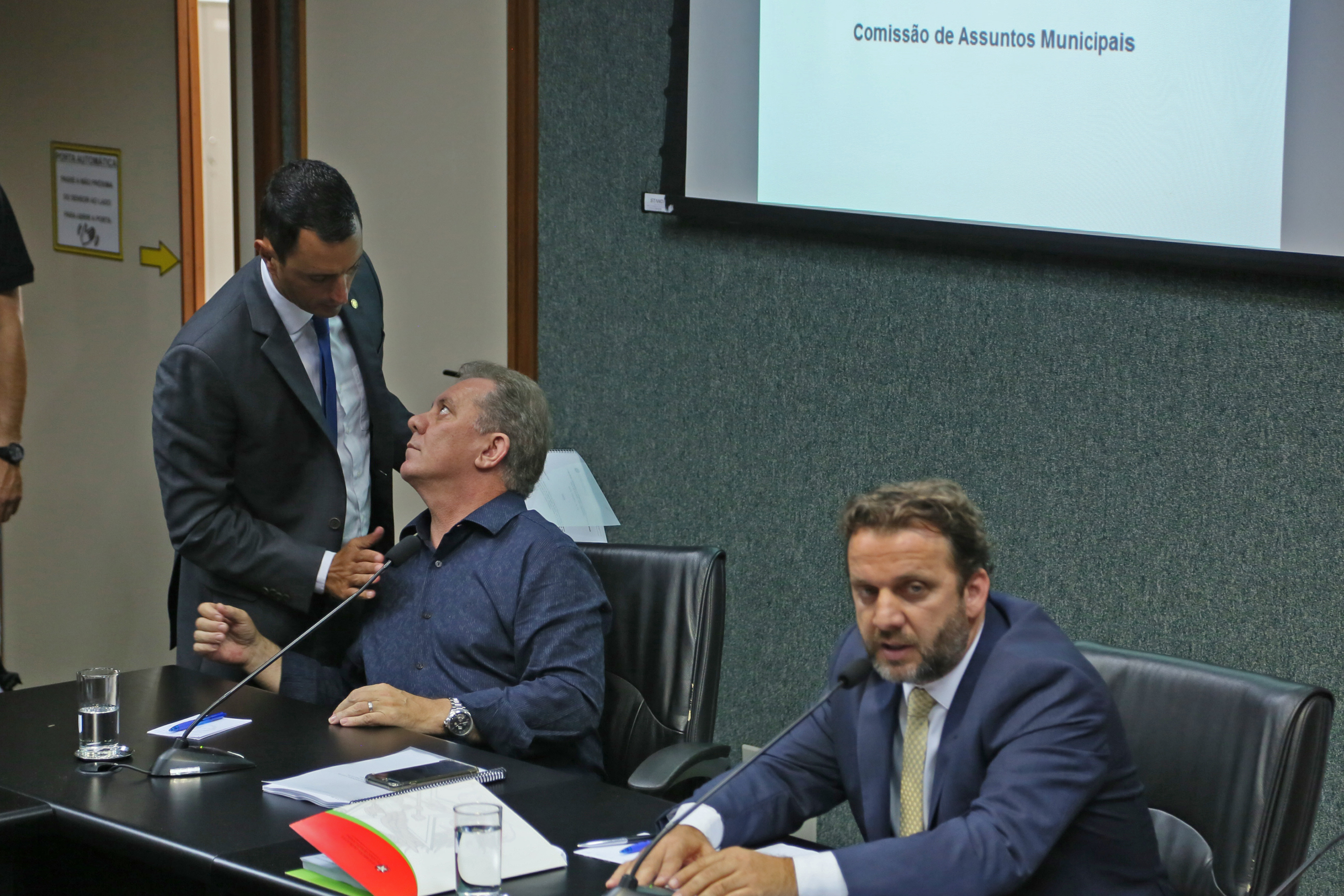 Comissão de Assuntos Municipais.