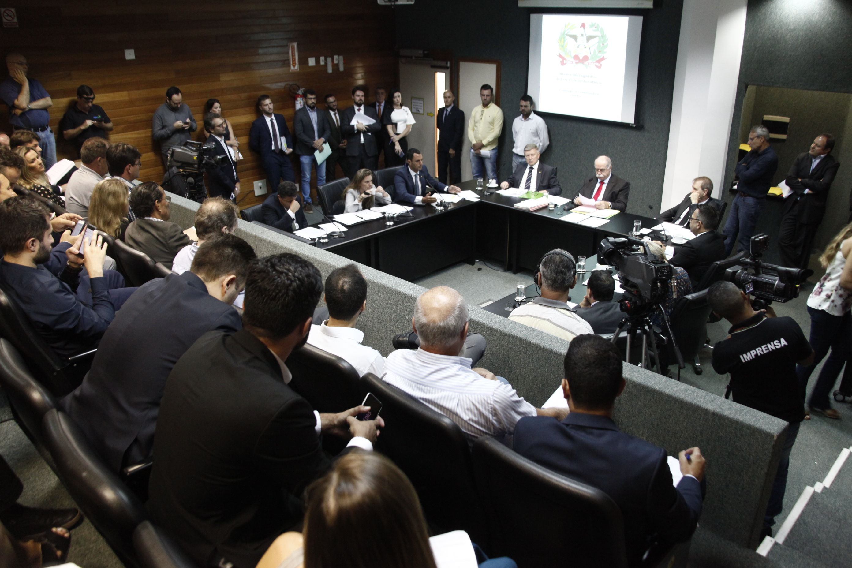 Comissão de Constituição e Justiça