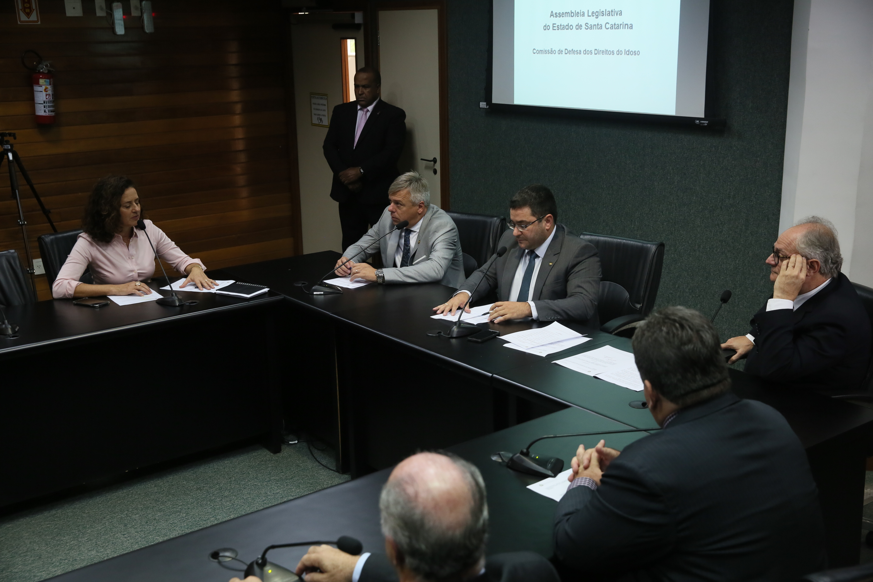 Comissão de Defesa dos Direitos do Idoso.