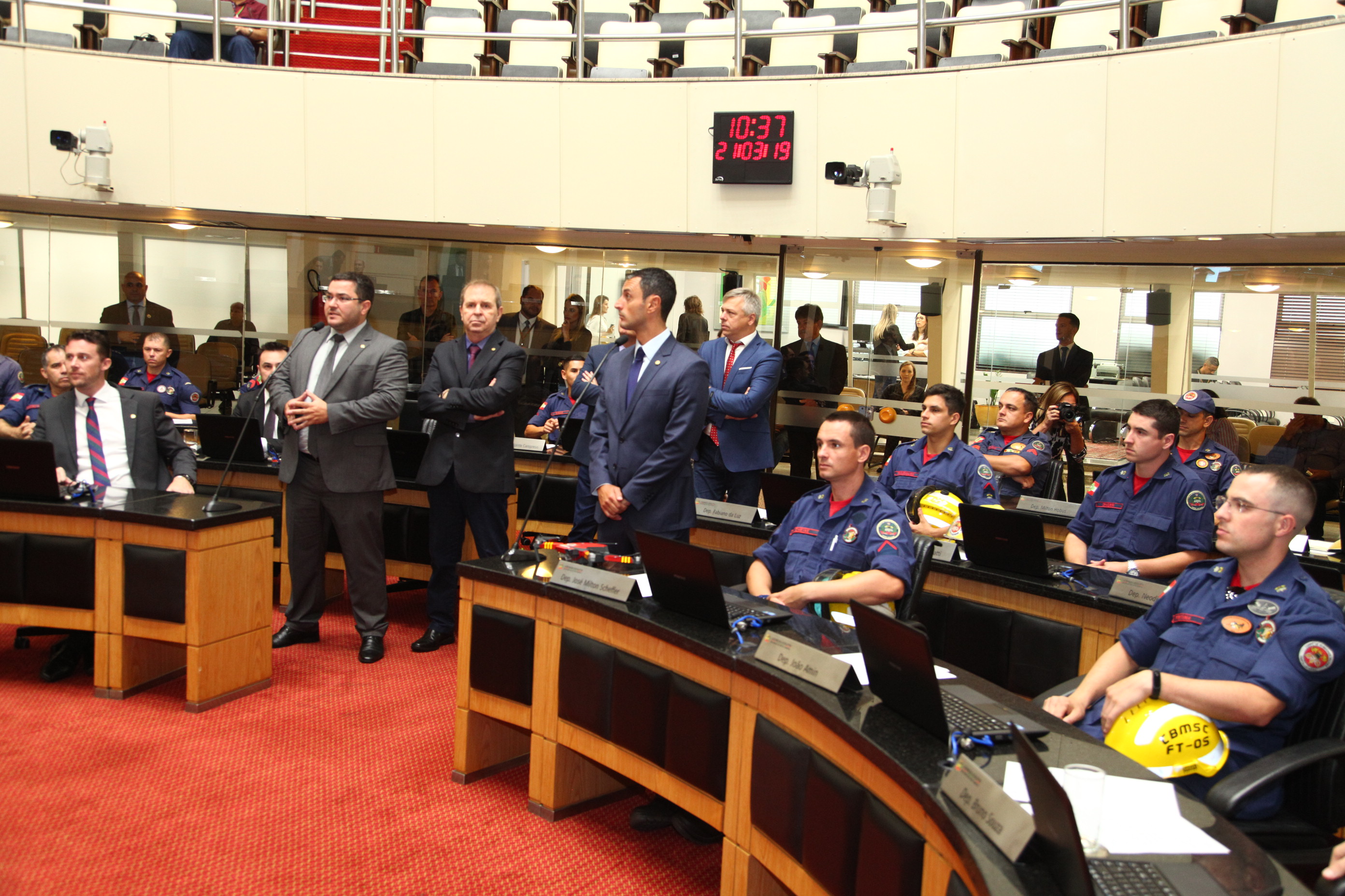 Homenagem aos Bombeiros Militares pela Atuação em Brumadinho