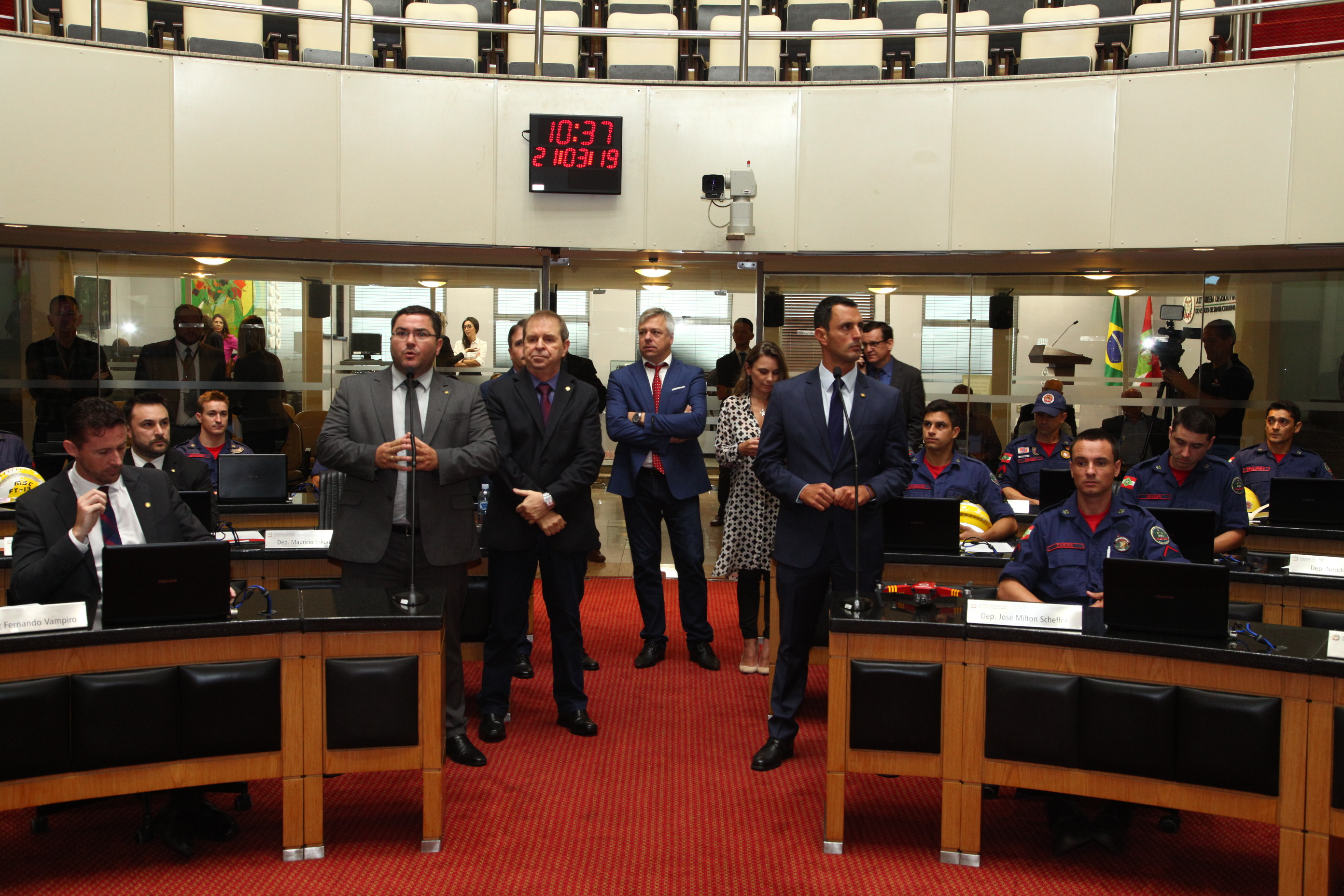 Homenagem aos Bombeiros Militares pela Atuação em Brumadinho