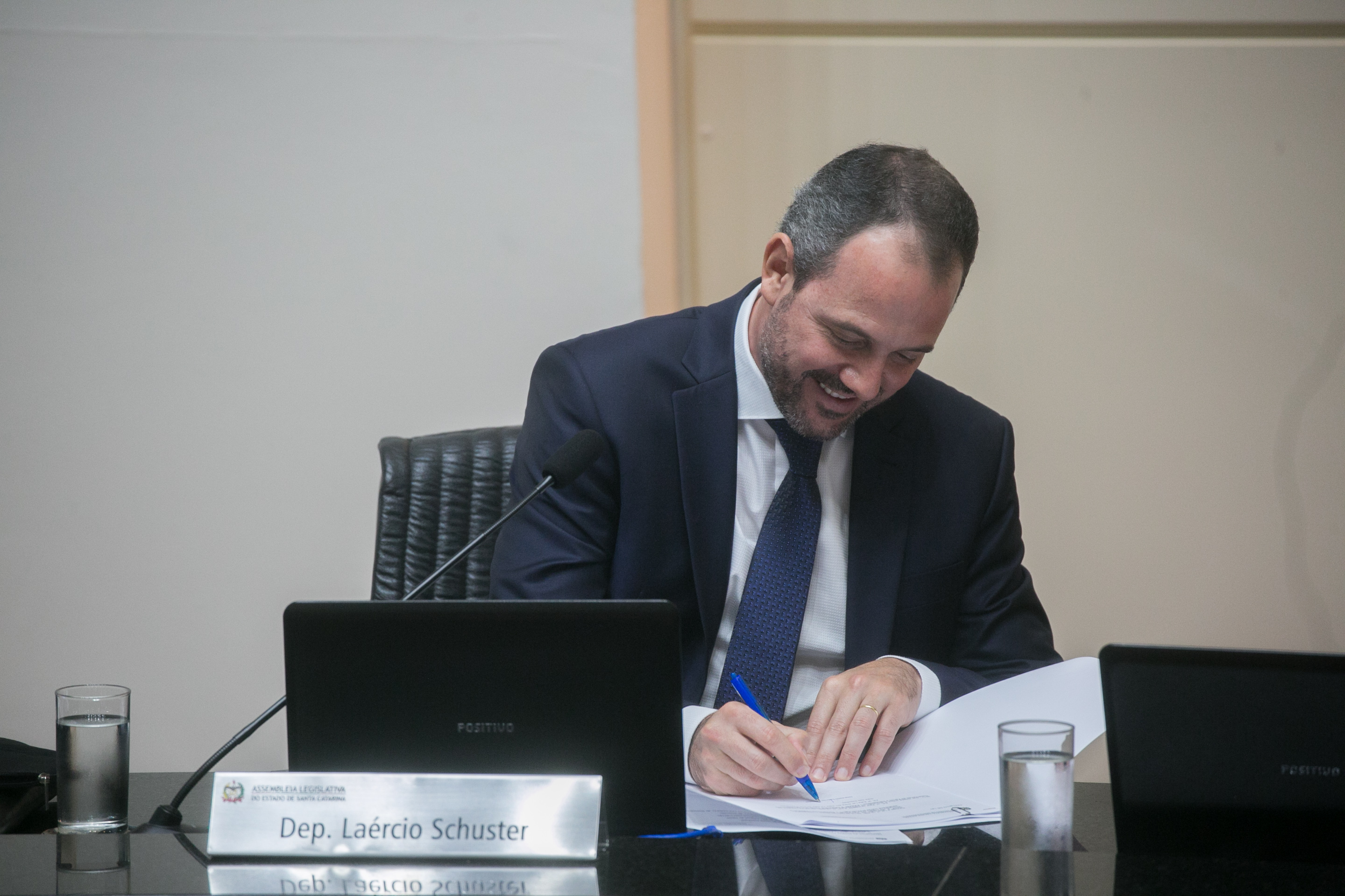Deputado Laércio Schuster (PSB)