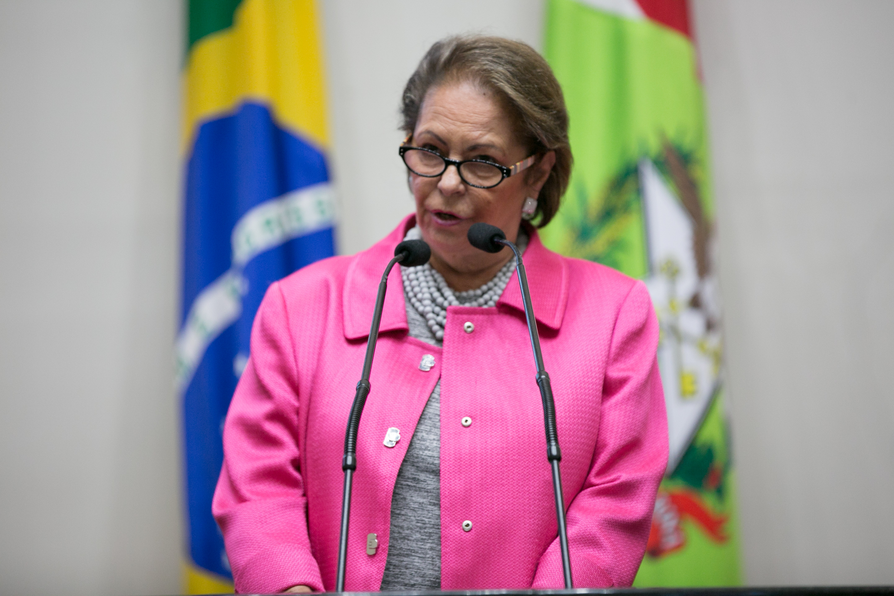 Deputada Ada De Luca (MDB)