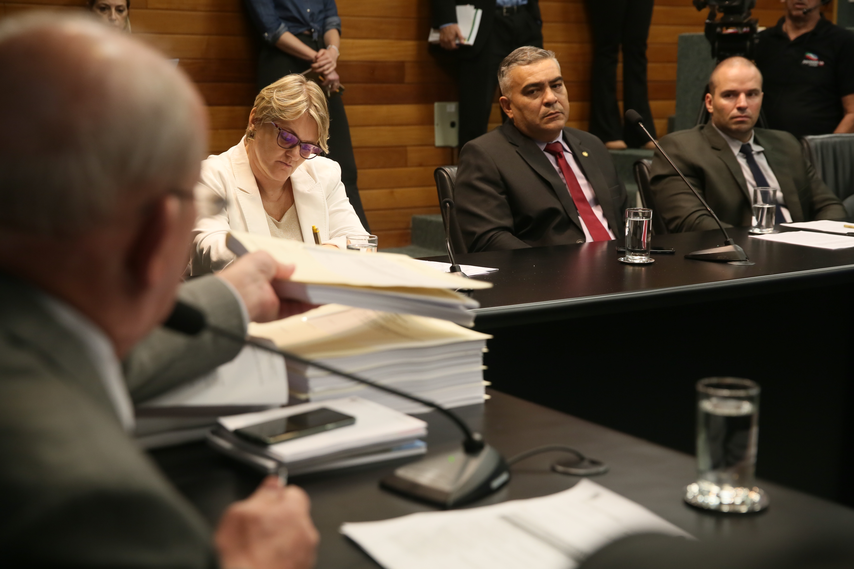 Reunião define acesso ao histórico dos contratos de restauração da Ponte.