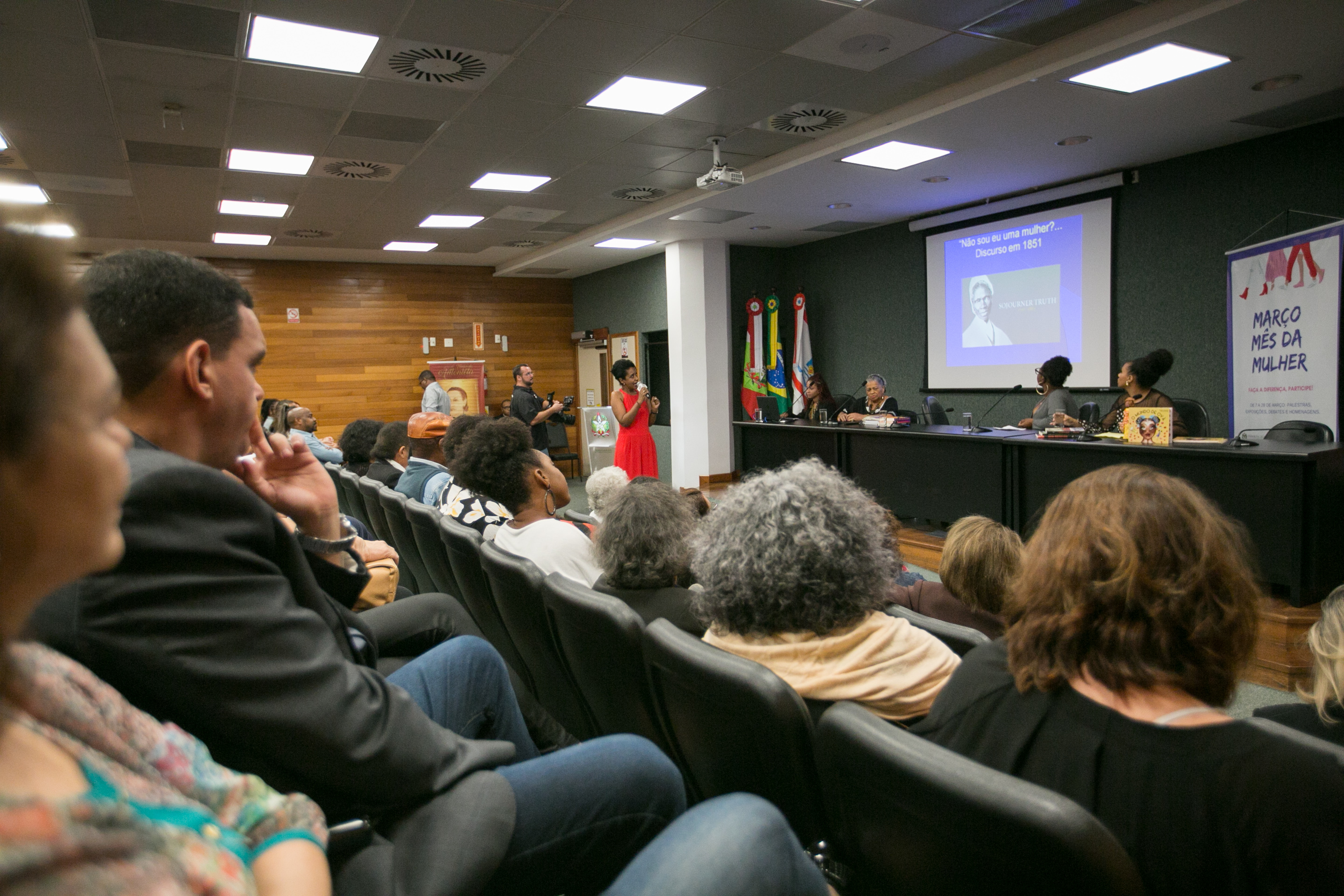 PALESTRA – Protagonismo da Mulher Negra na Sociedade Atual