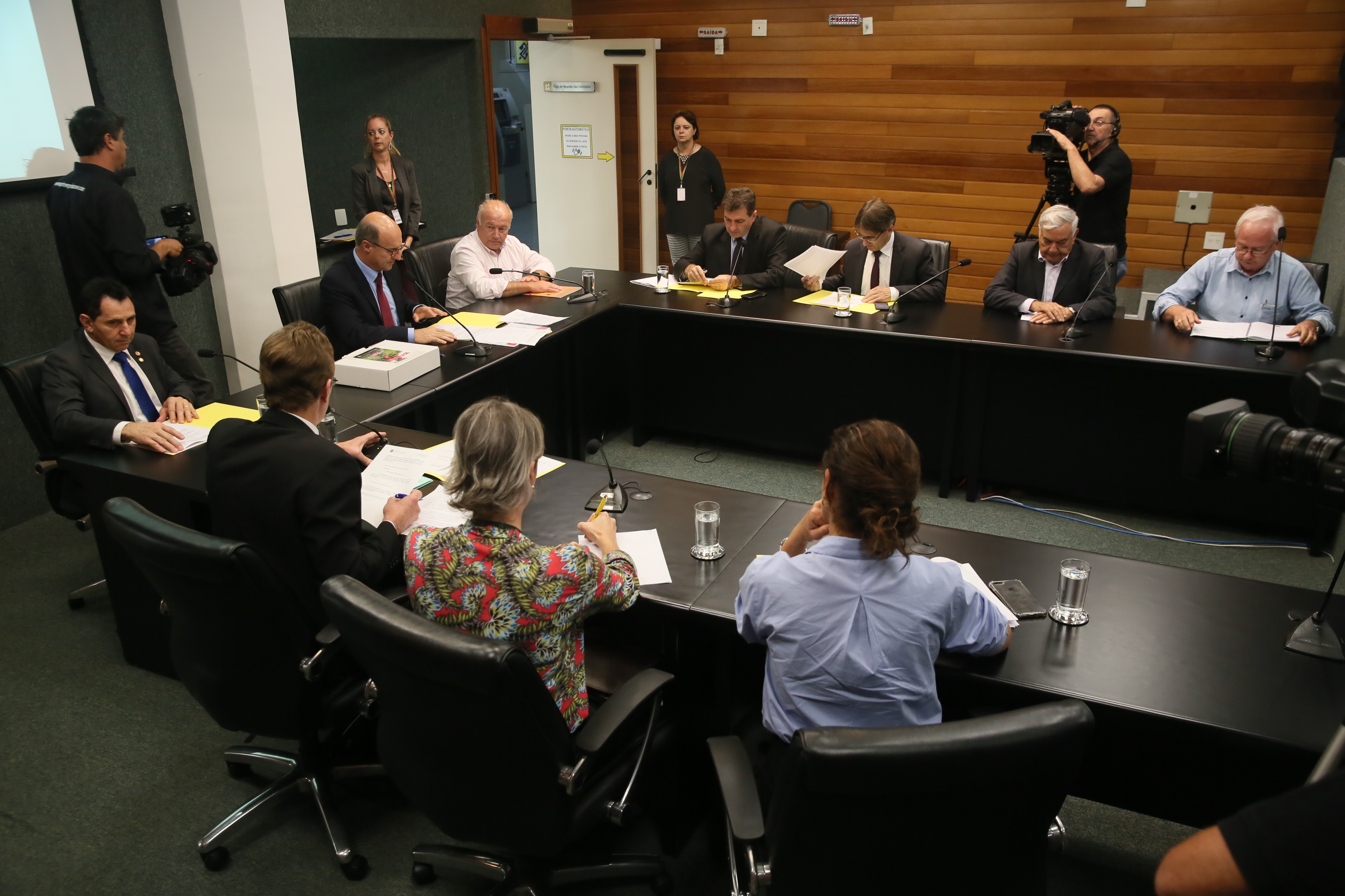 Comissão recebe o secretário de estado da Agricultura e da Pesca Ricardo de Gouvêa e a Presidente da Epagri Edilene Steinwandter para Informações das respectivas pastas.