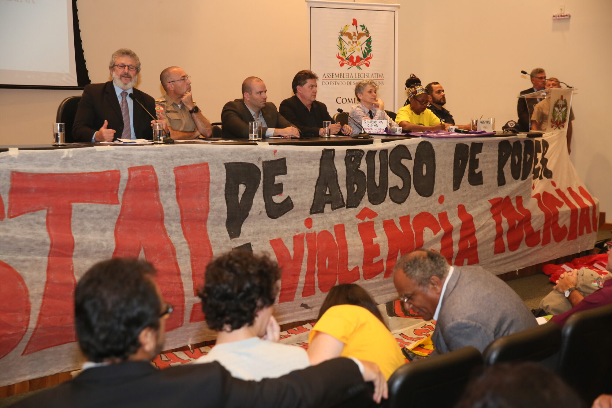 Audiência pública debate denúncias de abuso policial