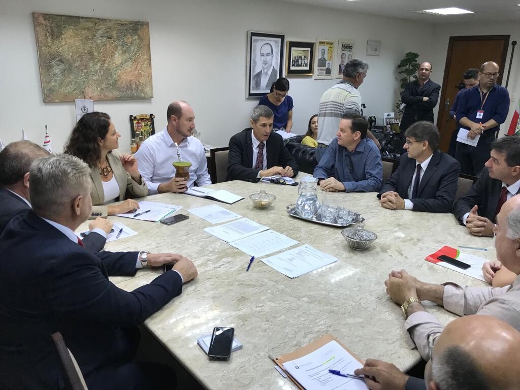 Impasse com projeto do aeroporto de Chapecó parece sanado