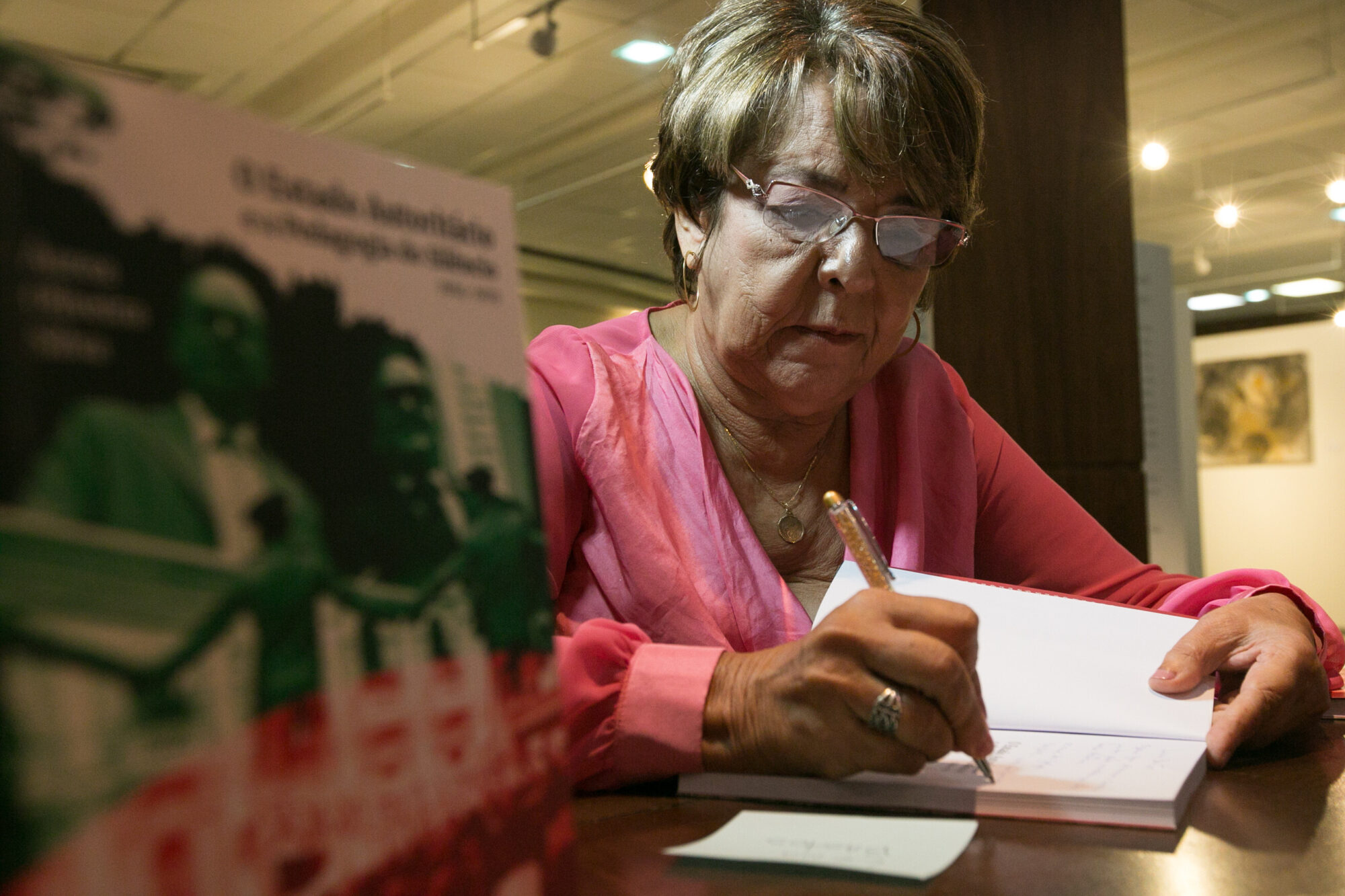Livro “O estado autoritário e a pedagogia do silêncio” é lançado na Alesc