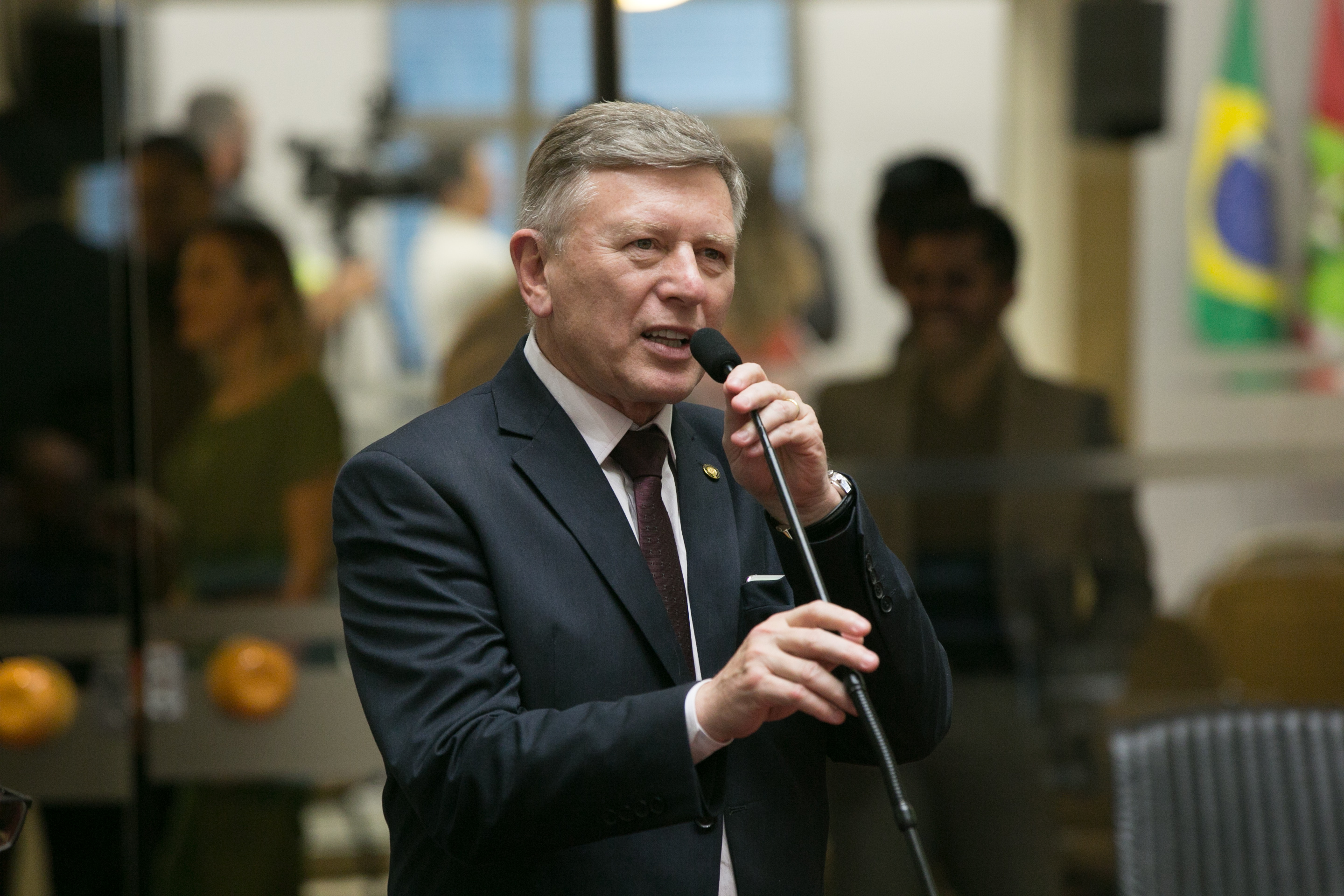 Deputado Milton Hobus (PSD)