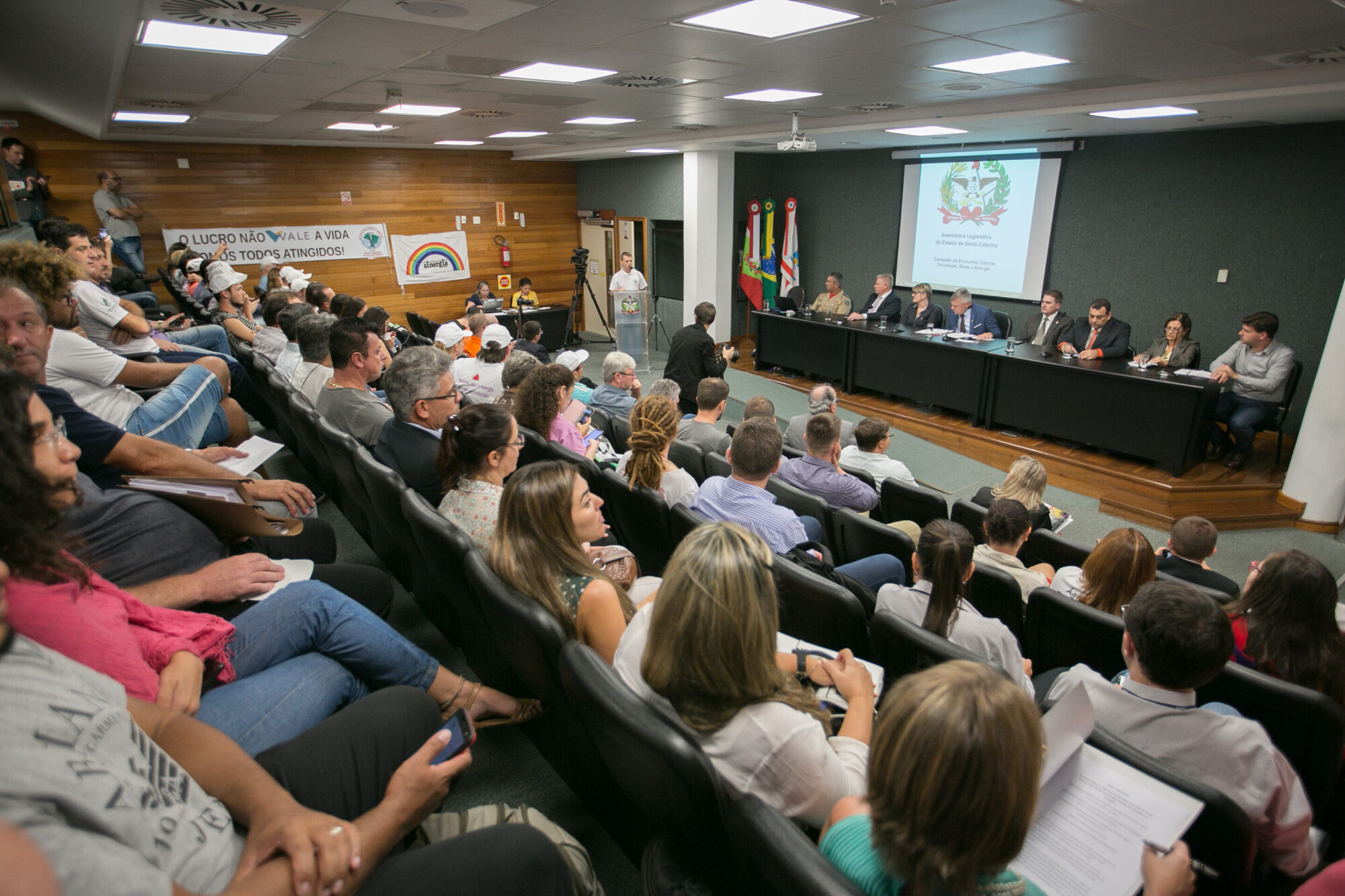 Audiência pública indica cinco ações para melhorar a segurança em barragens