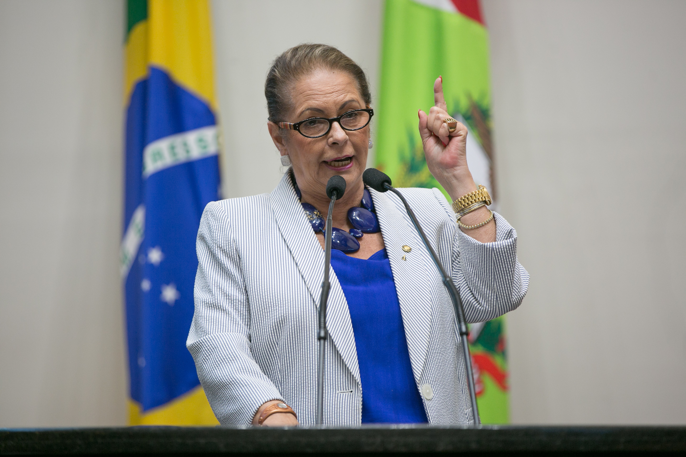 Deputada Ada De Luca (MDB)