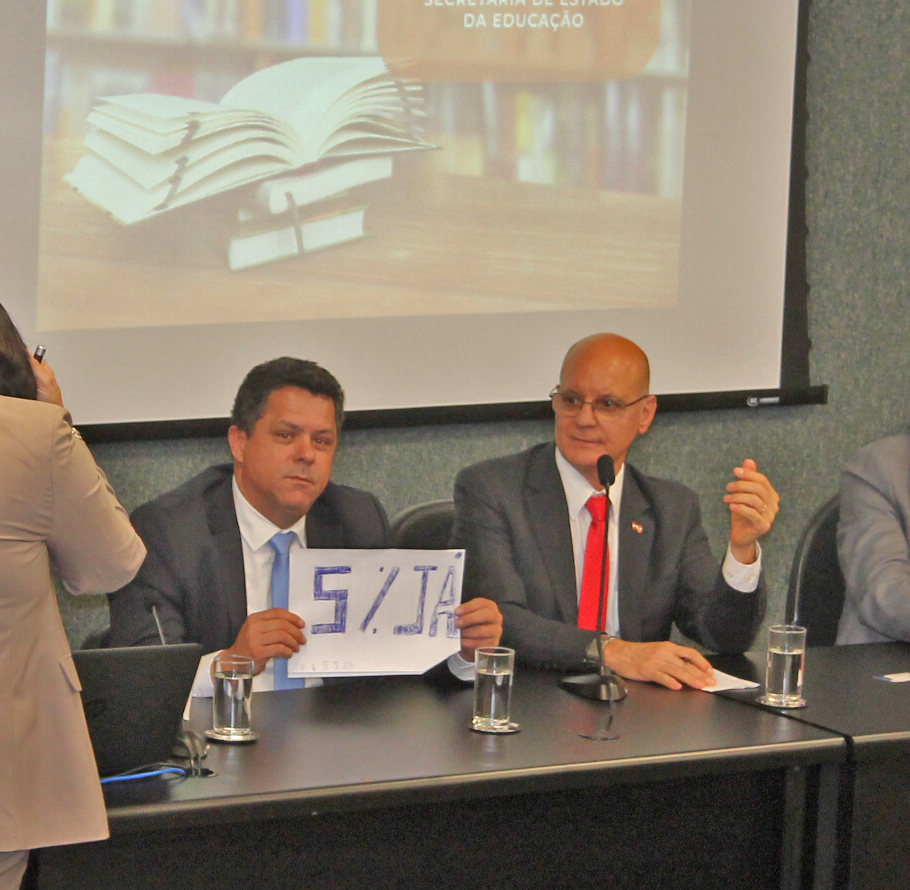 Frente Parlamentar em Defesa das Instituições de Educação Superior Legalmente Habilitadas a Funcionar em SC Foto: Raffael do Prado