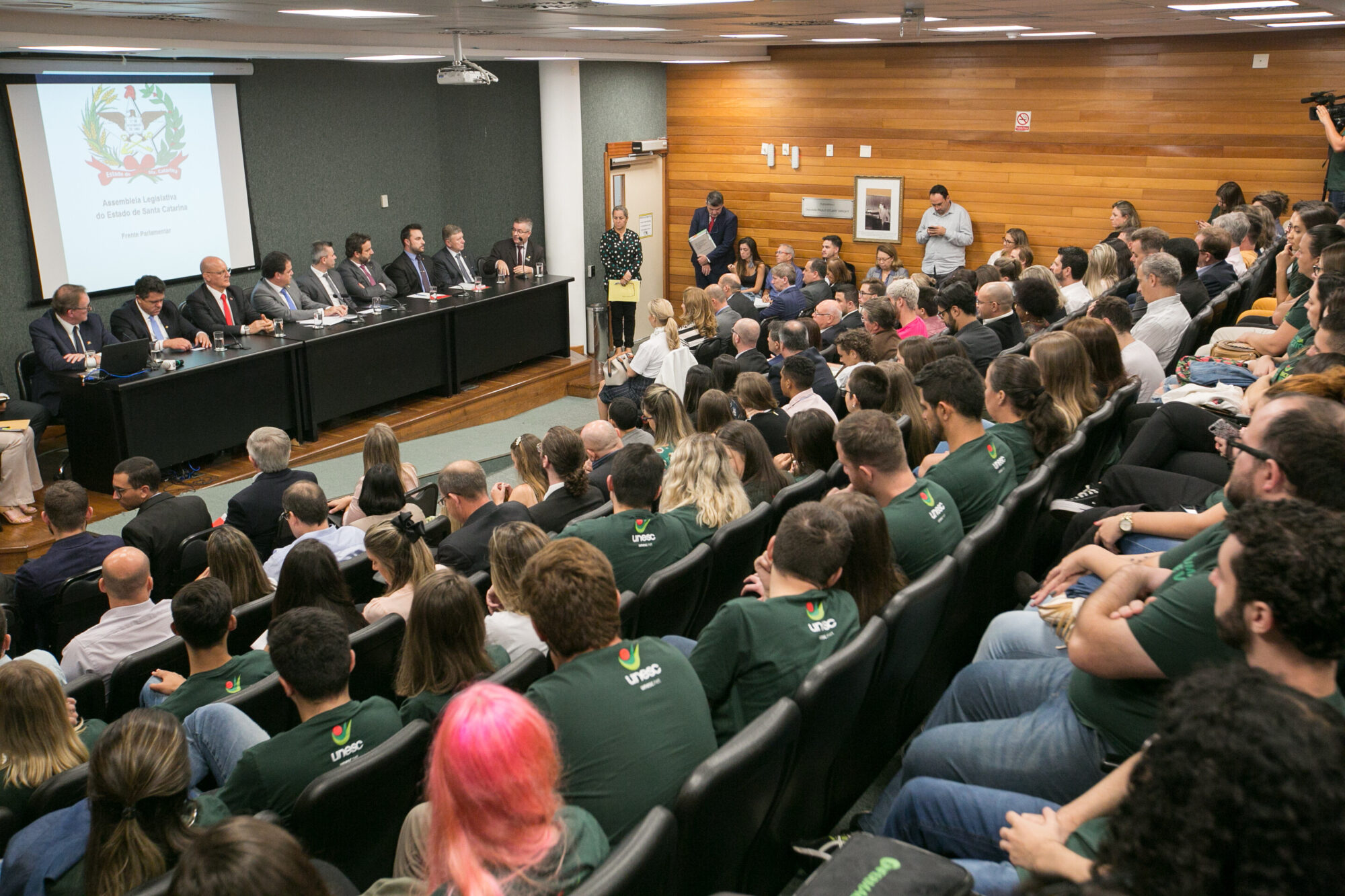 Frente Parlamentar é lançada para defender o cumprimento do Artigo 170