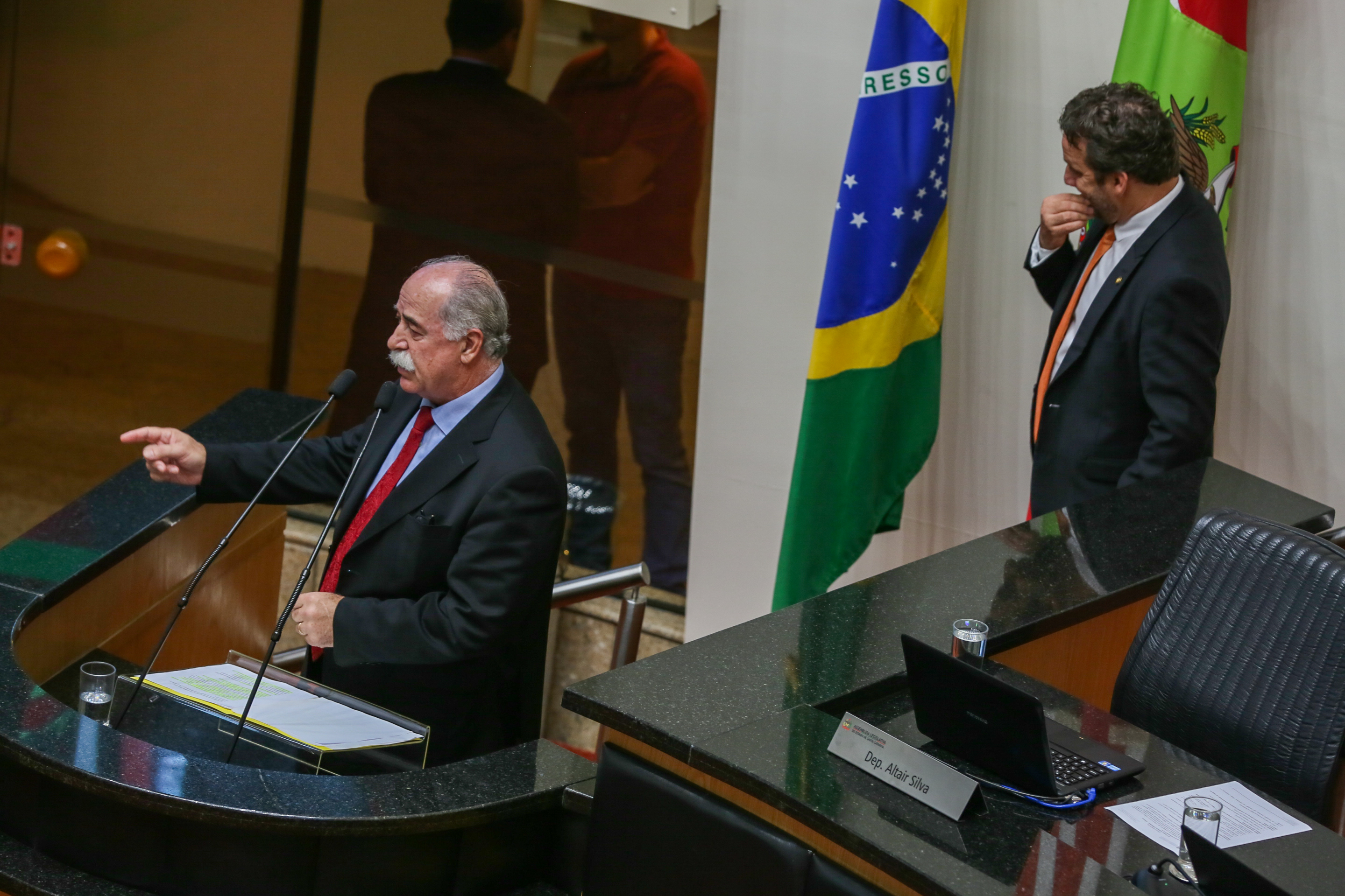 Deputado Romildo Titon (MDB)